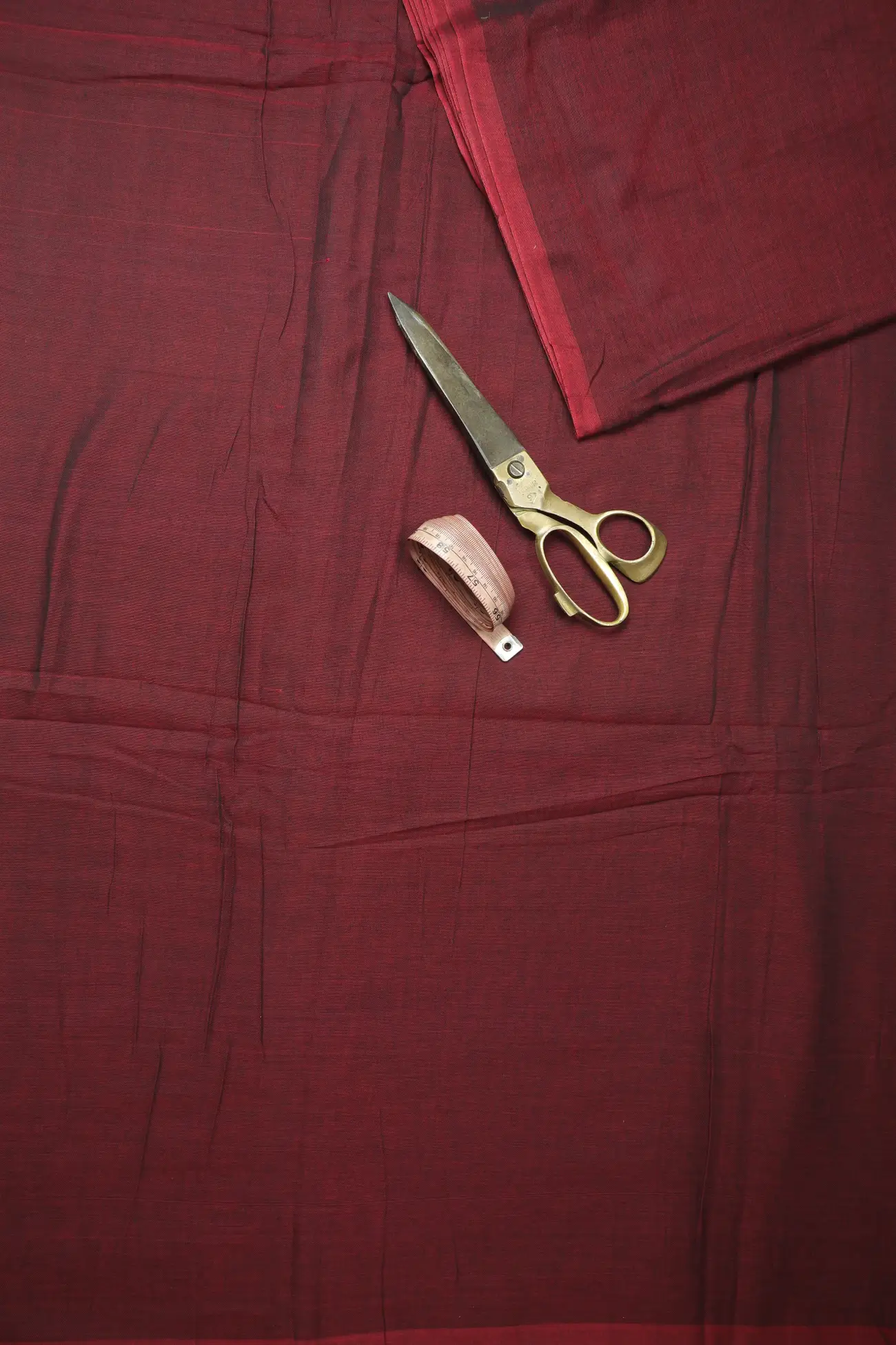 maroon-plain-narayanpet-fabric-soft-cotton-fabric-pf000585-b