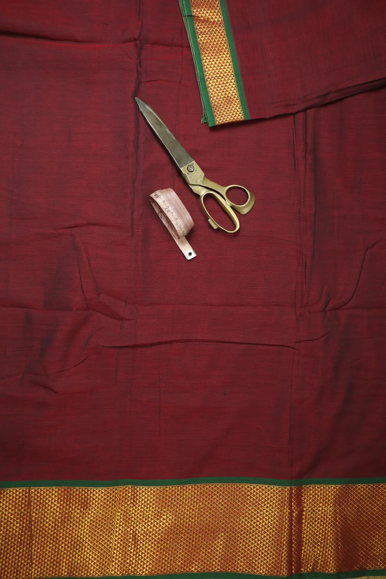 maroon-bavanji-border-narayanpet-fabric-soft-cotton-fabric-pf000614-b