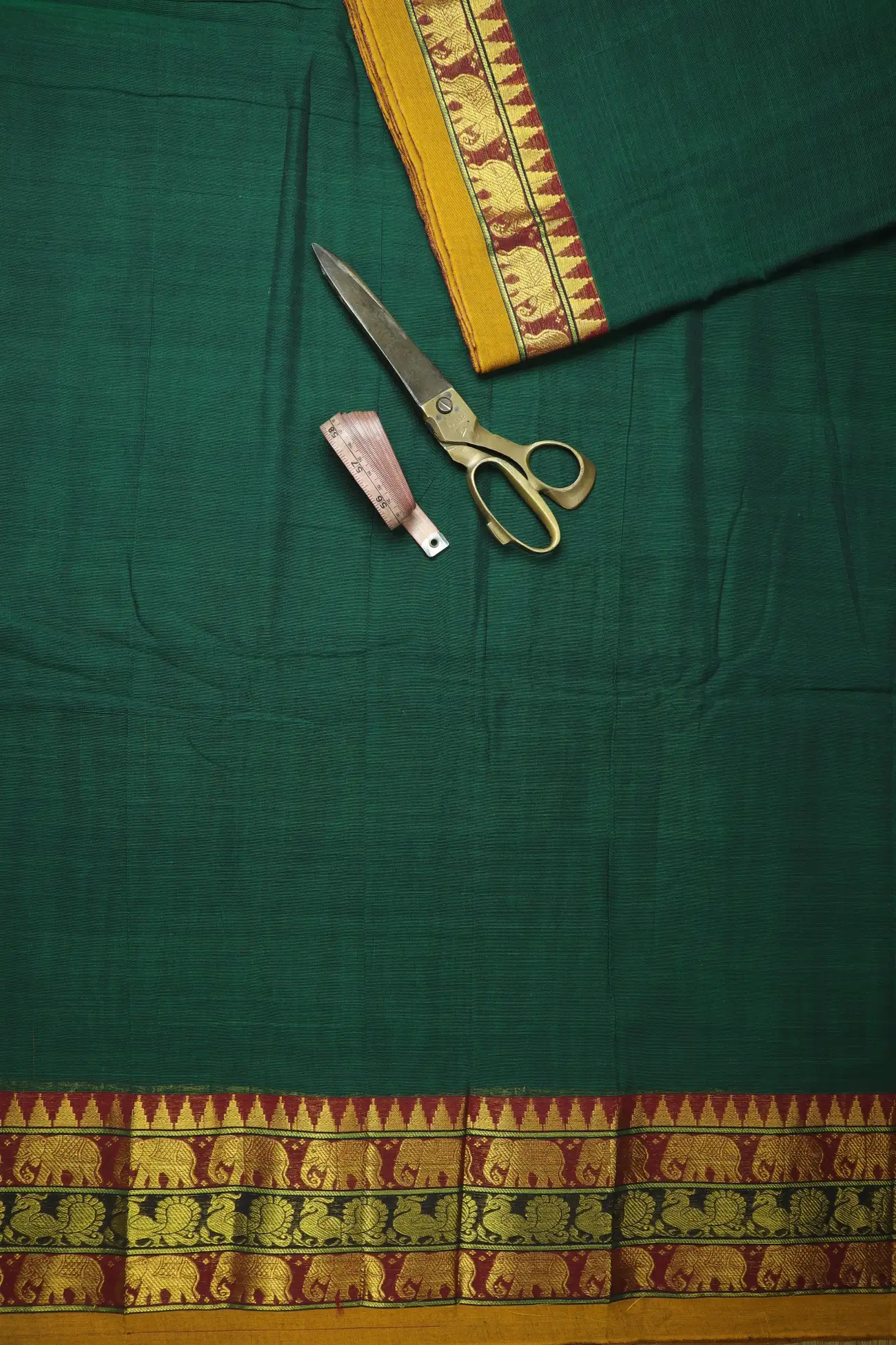 dark-green-elephant-annapakshi-narayanpet-fabric-soft-cotton-fabric-pf000617-b