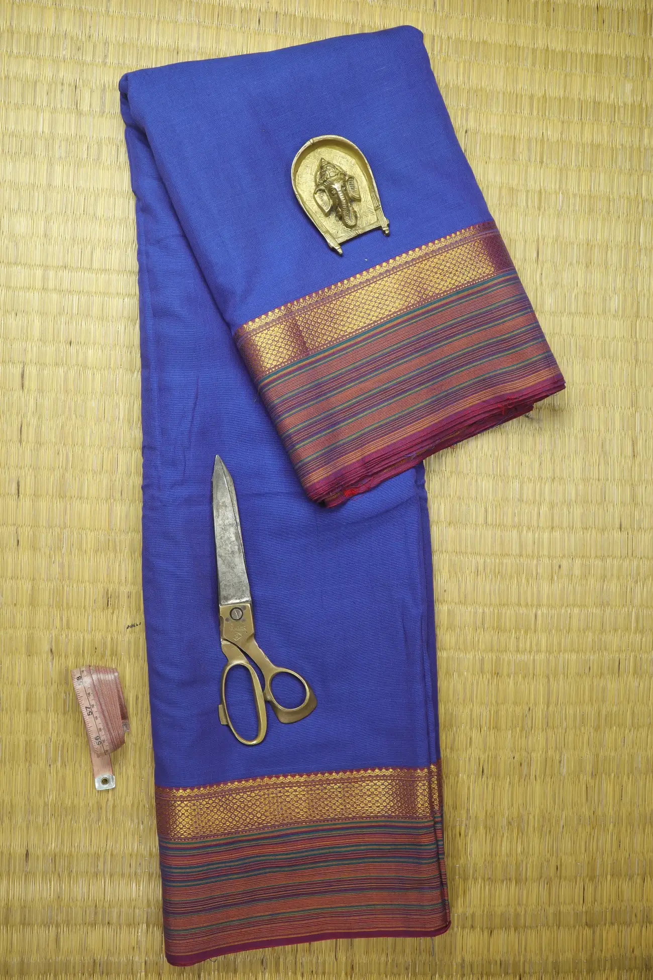 blue-bavanji-border-narayanpet-fabric-soft-cotton-fabric-pf000626-a