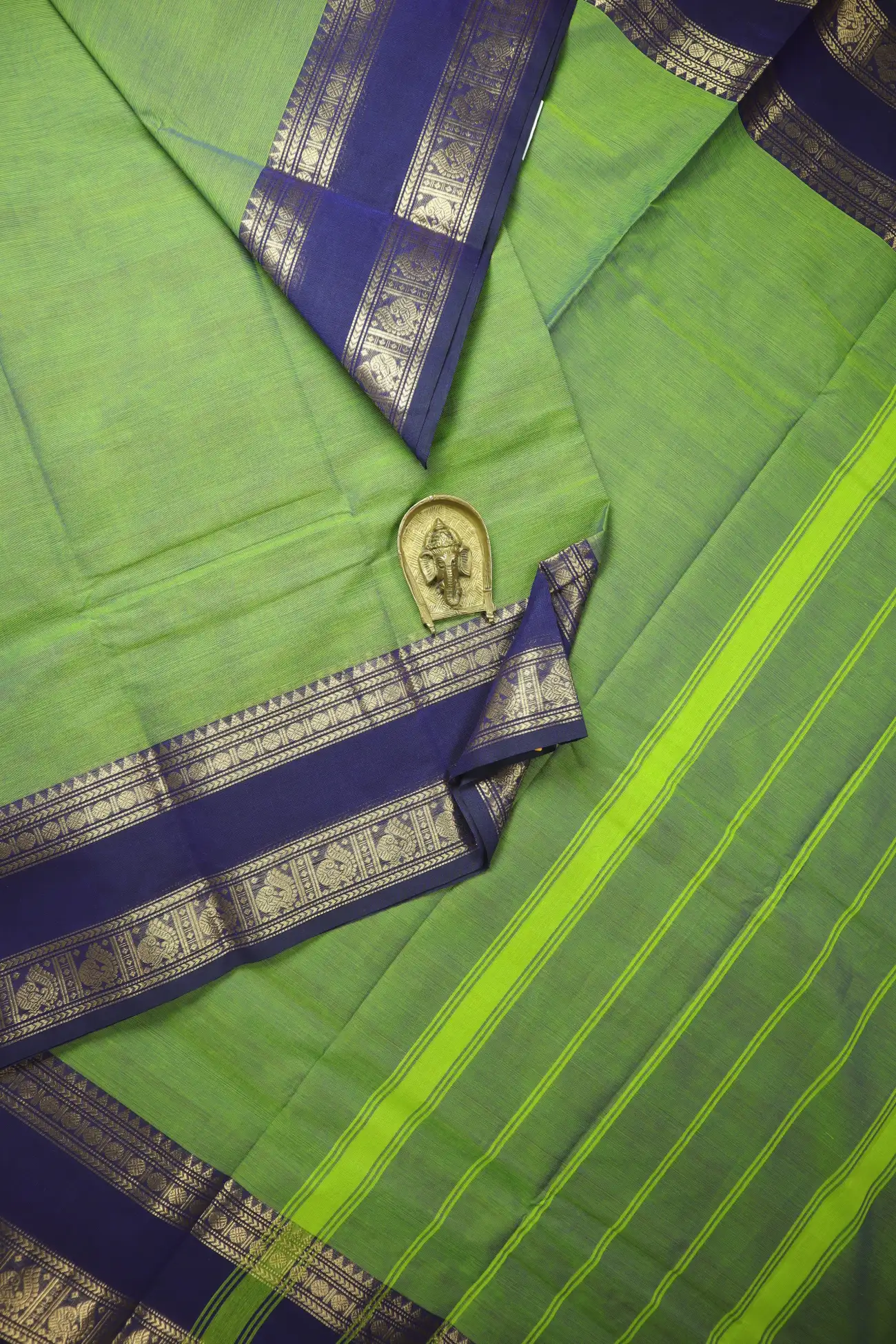 green-ruthratcham-temple-annapakshi-grand-chettinad-saree-gc000680-a