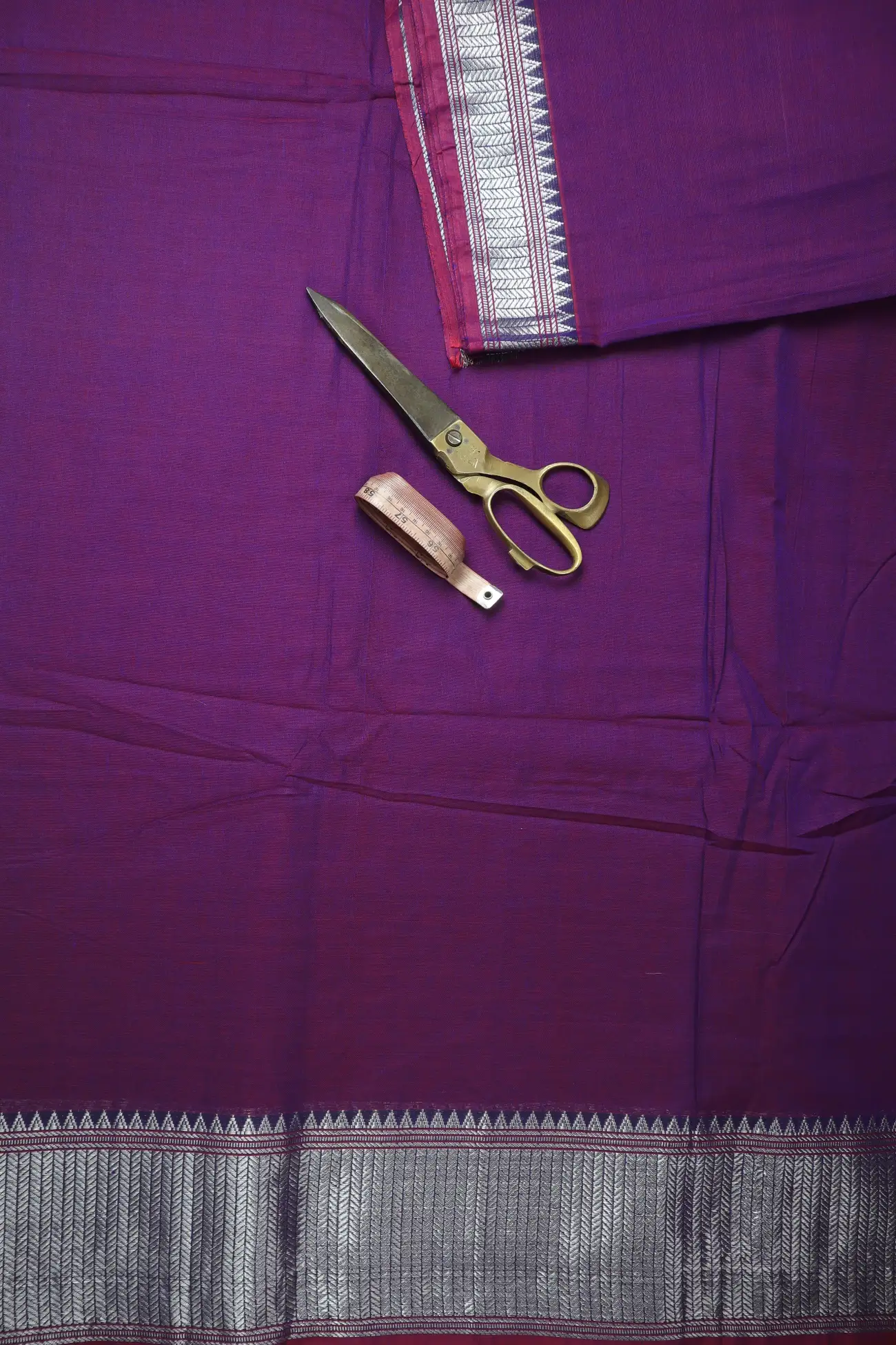magenta-zigzag-temple-narayanpet-fabric-soft-cotton-fabric-pf000631-b
