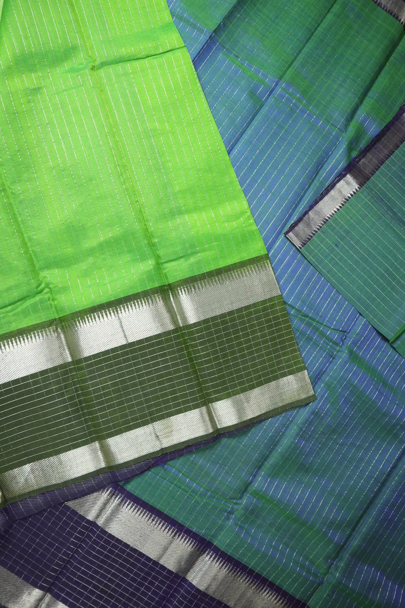 medium-aquamarine-checked-mangalagiri-silk-cotton-sarees-mls000480-e
