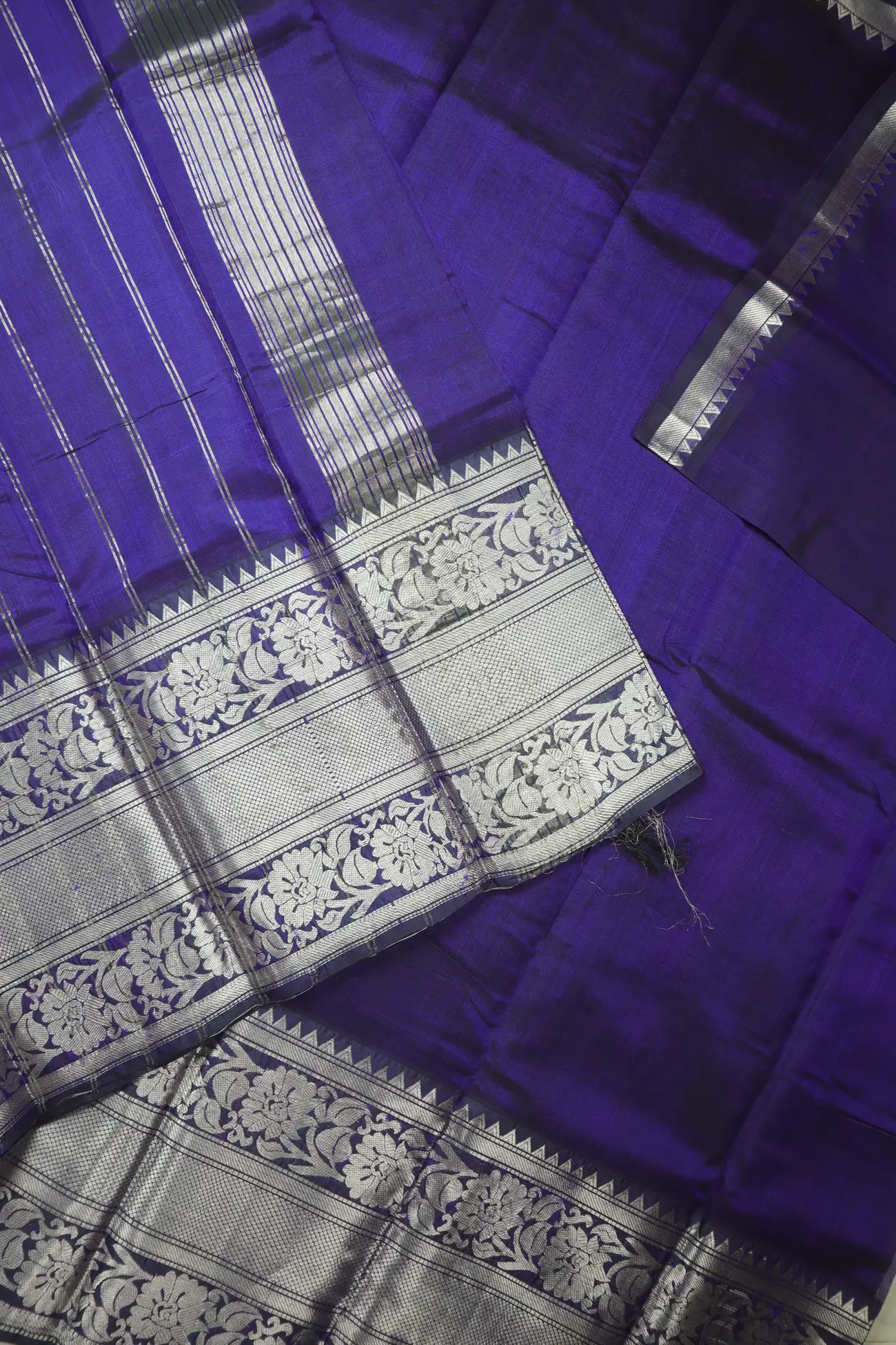 navy-flower-mangalagiri-silk-cotton-sarees-mls000492-c