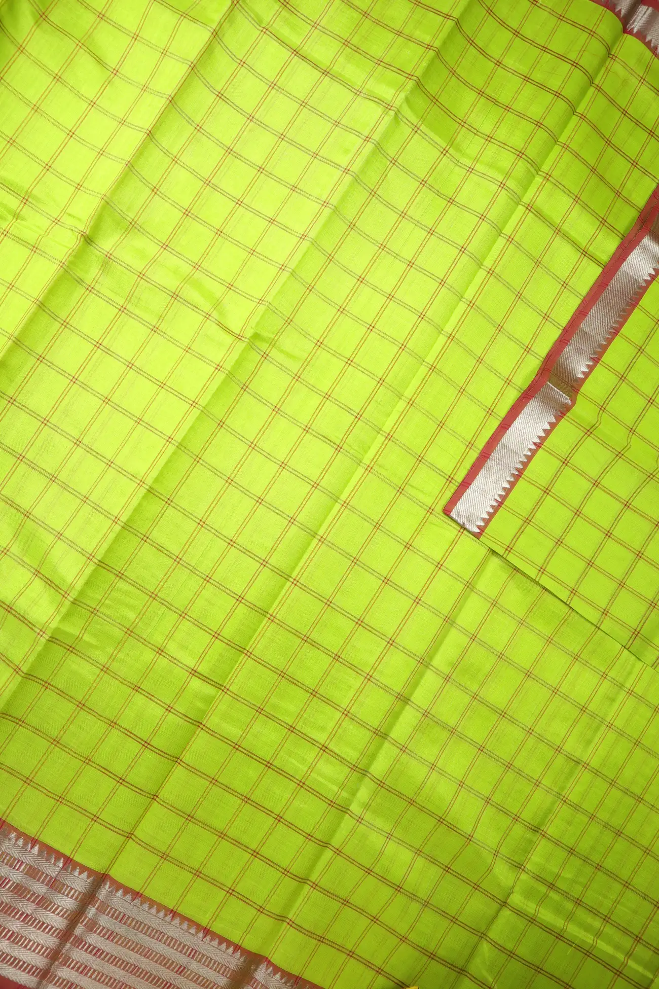 green-yellow-temple-mangalagiri-silk-cotton-saree-mls000549-d
