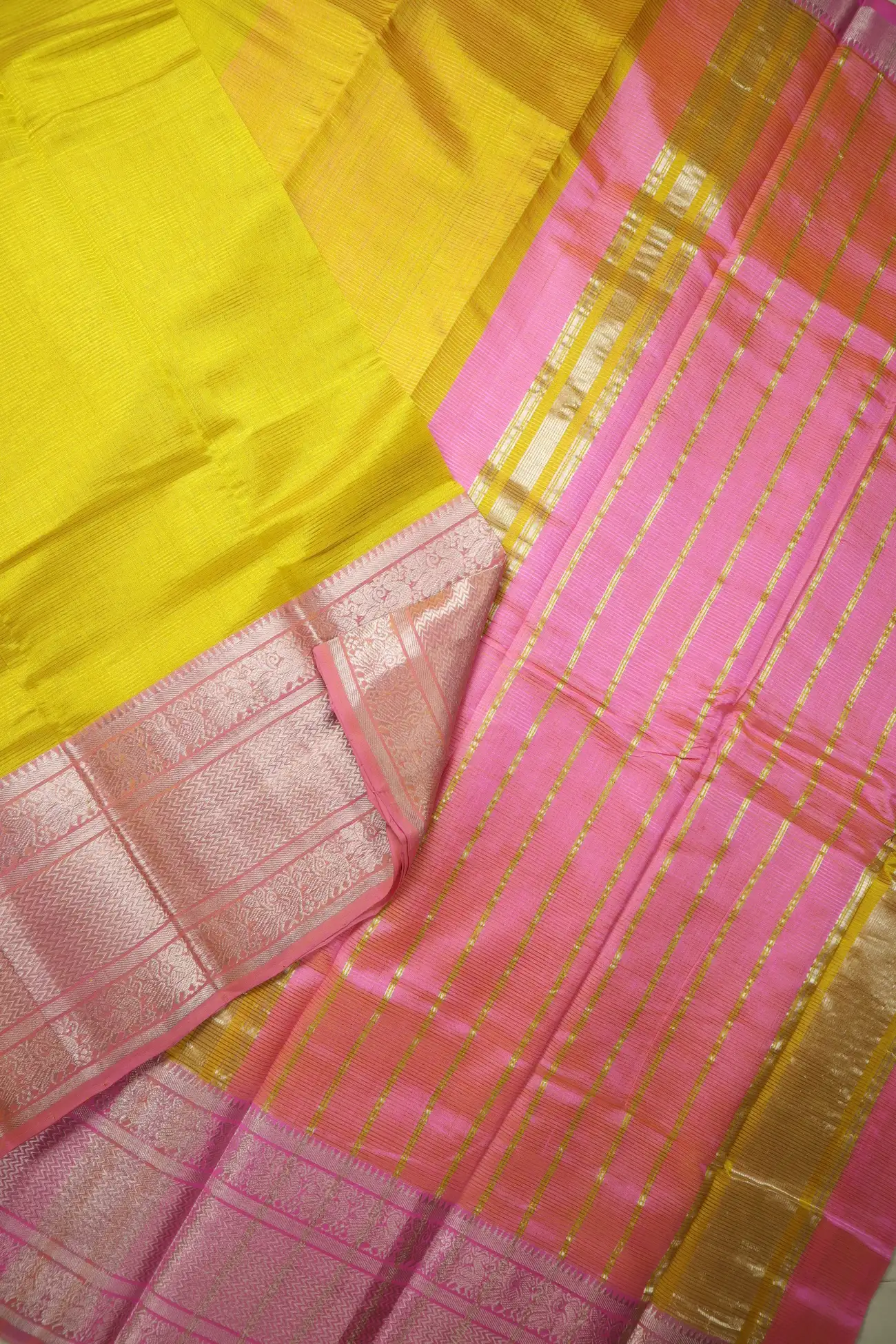 yellow-peacock-mangalagiri-silk-cotton-saree-mls000515-b