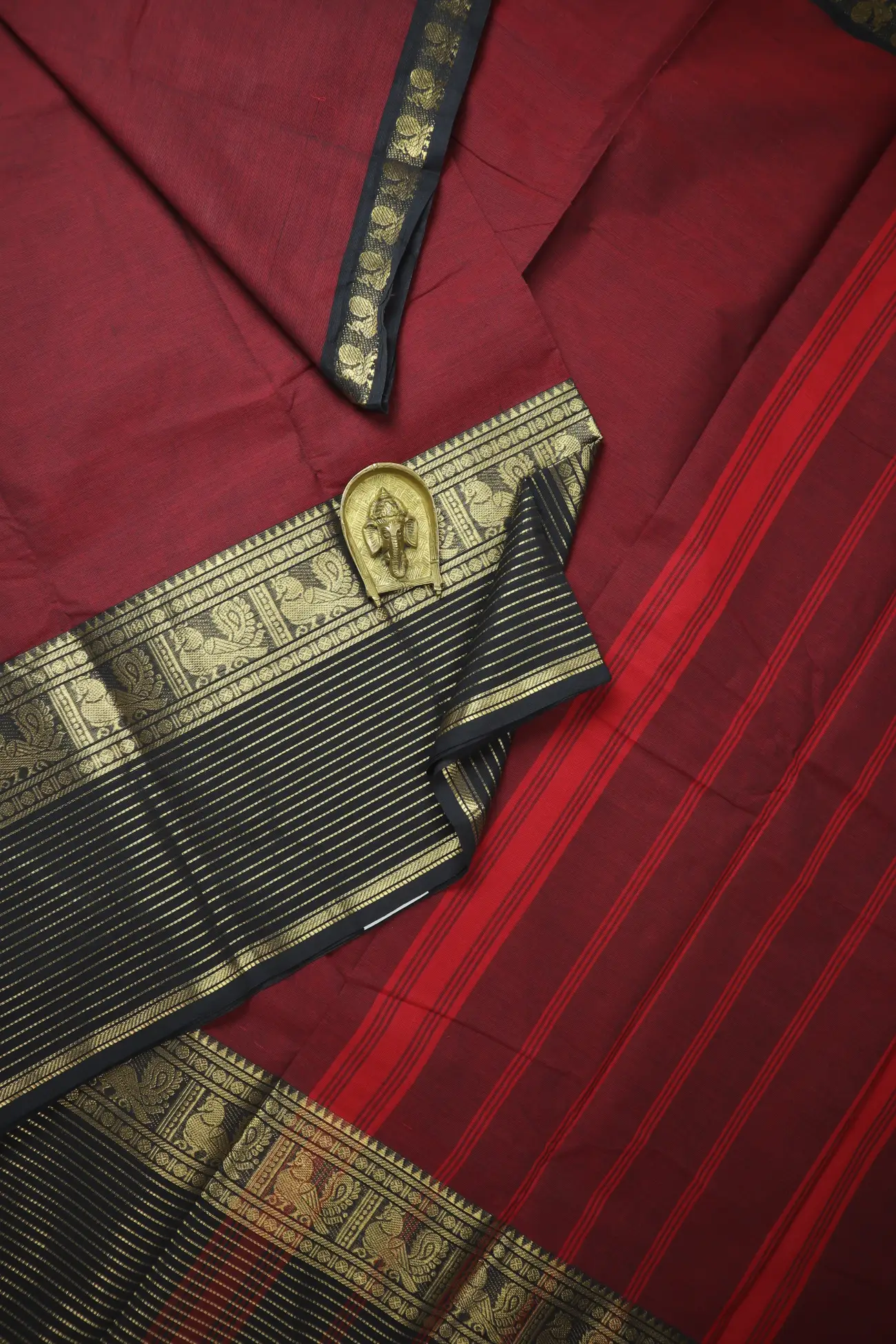 dark-maroon-peacock-ruthratcham-grand-chettinad-saree-gc002867-a