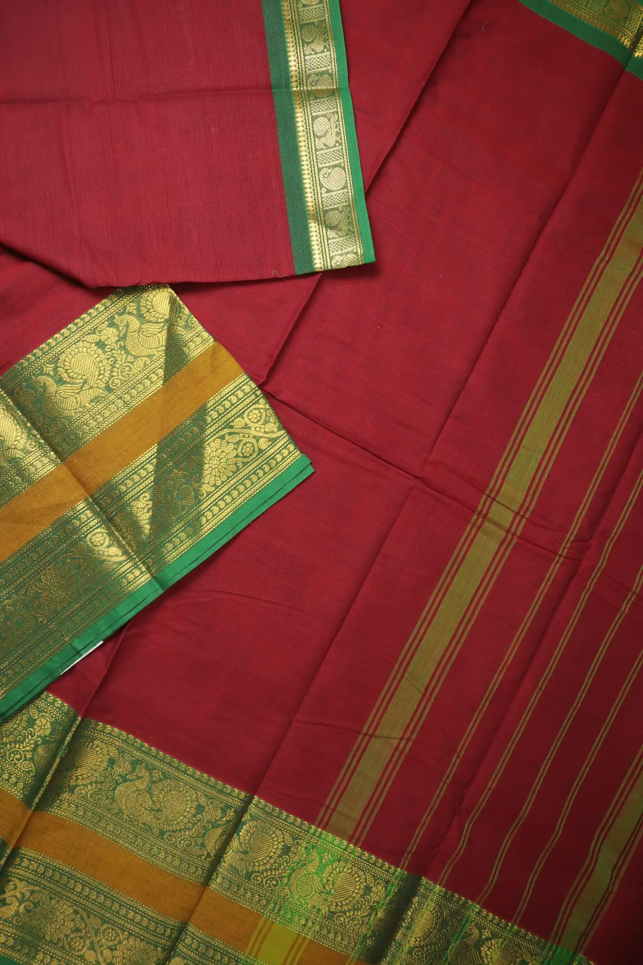 dark-red-flower-peacock-grand-chettinad-saree-gc002887-b