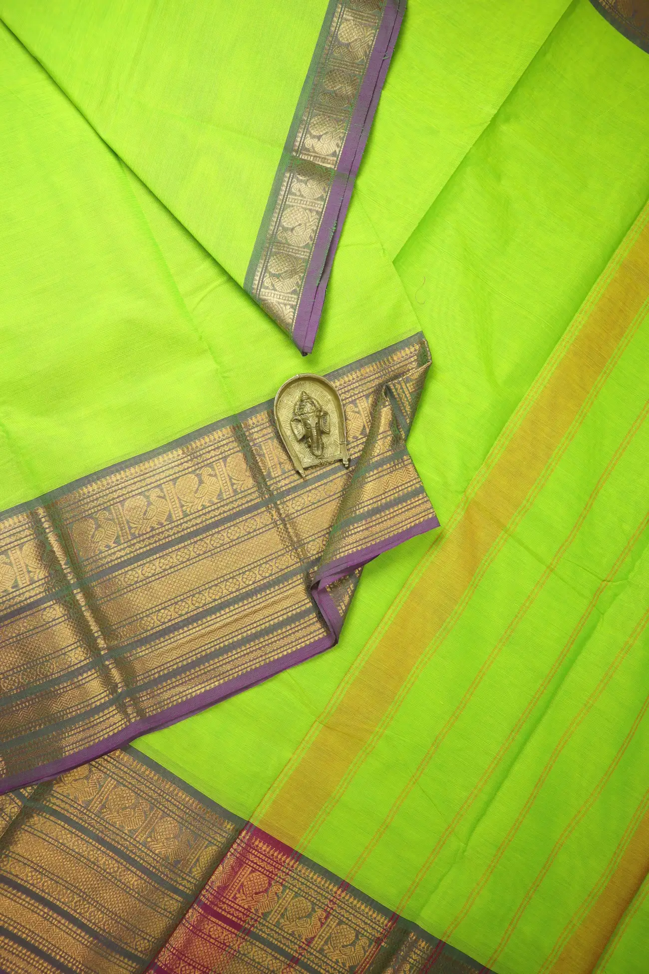 light-green-peacock-ruthratcham-grand-chettinad-saree-gc002883-a
