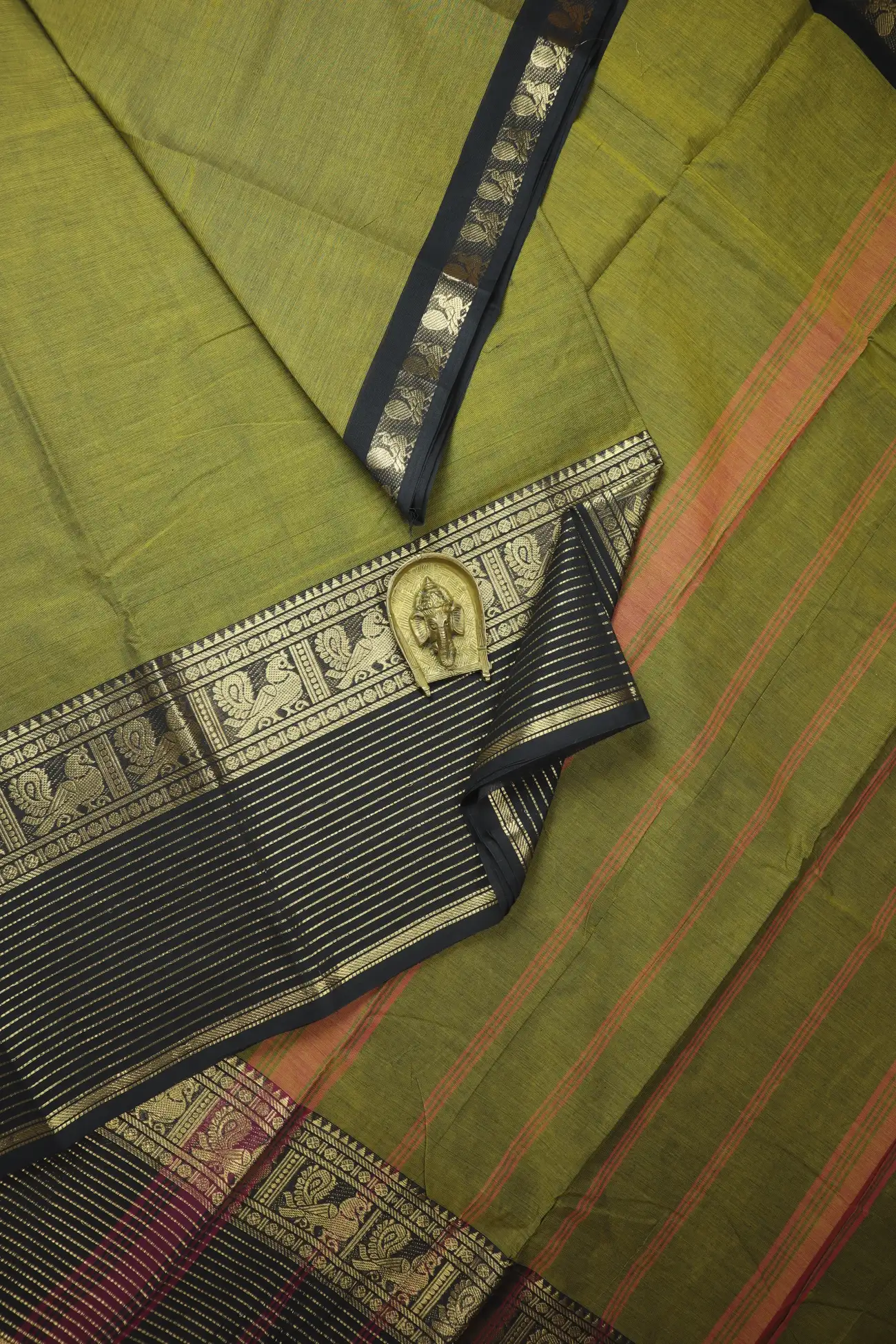 dark-khaki-peacock-ruthratcham-grand-chettinad-saree-gc002869-a