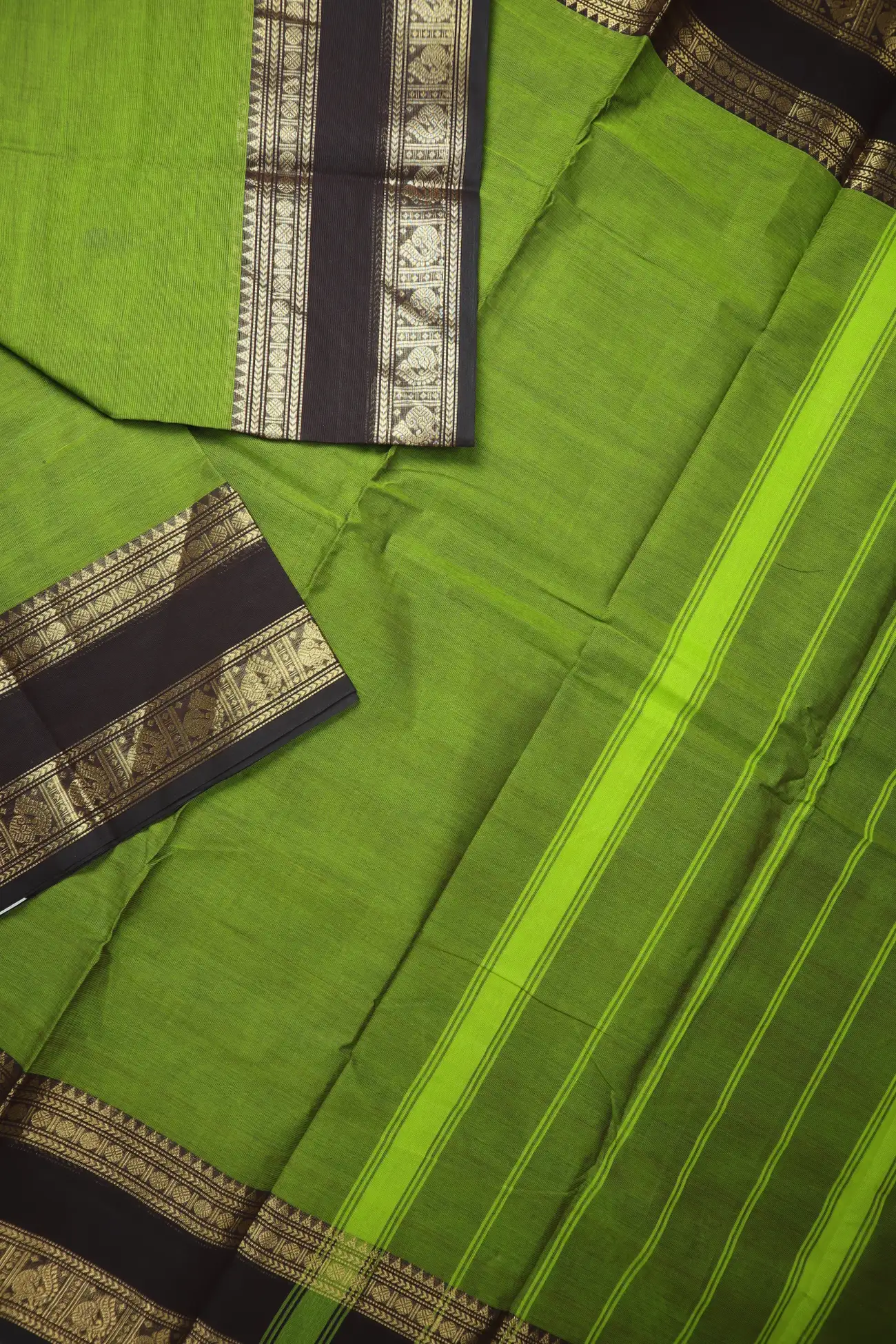 green-peacock-ruthratcham-grand-chettinad-saree-gc002894-b