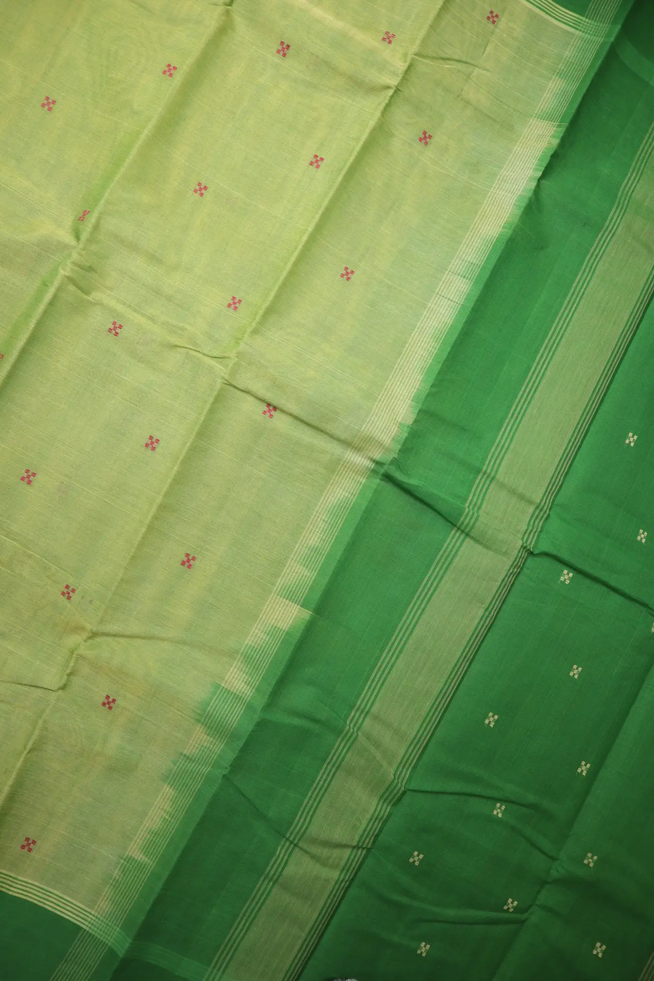 green-buttas-coimbatore-cotton-saree-cbe000584-c