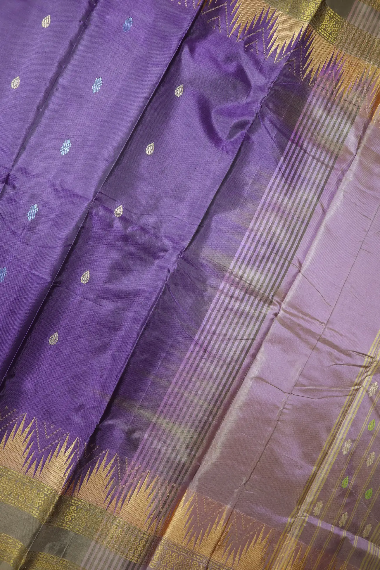 purple-thalampoo-reku-kolam-banana-pith-silk-saree-bps000666-c