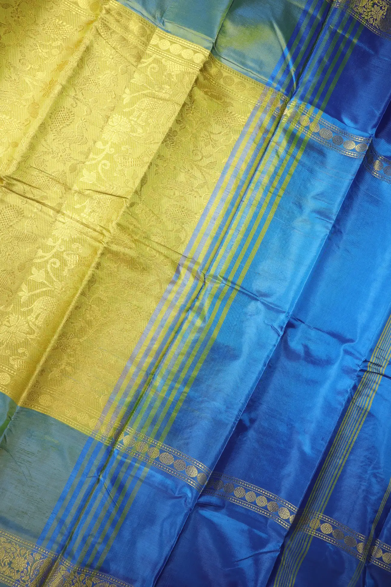 gold-vanasingaram-banana-pith-silk-saree-bps000688-c