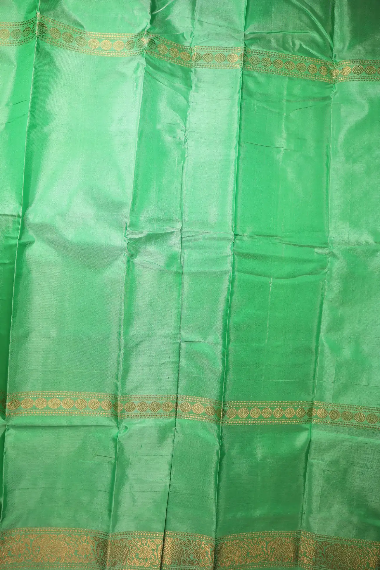 pale-turquoise-twenty-thousand-butta-banana-pith-silk-saree-bps000684-d
