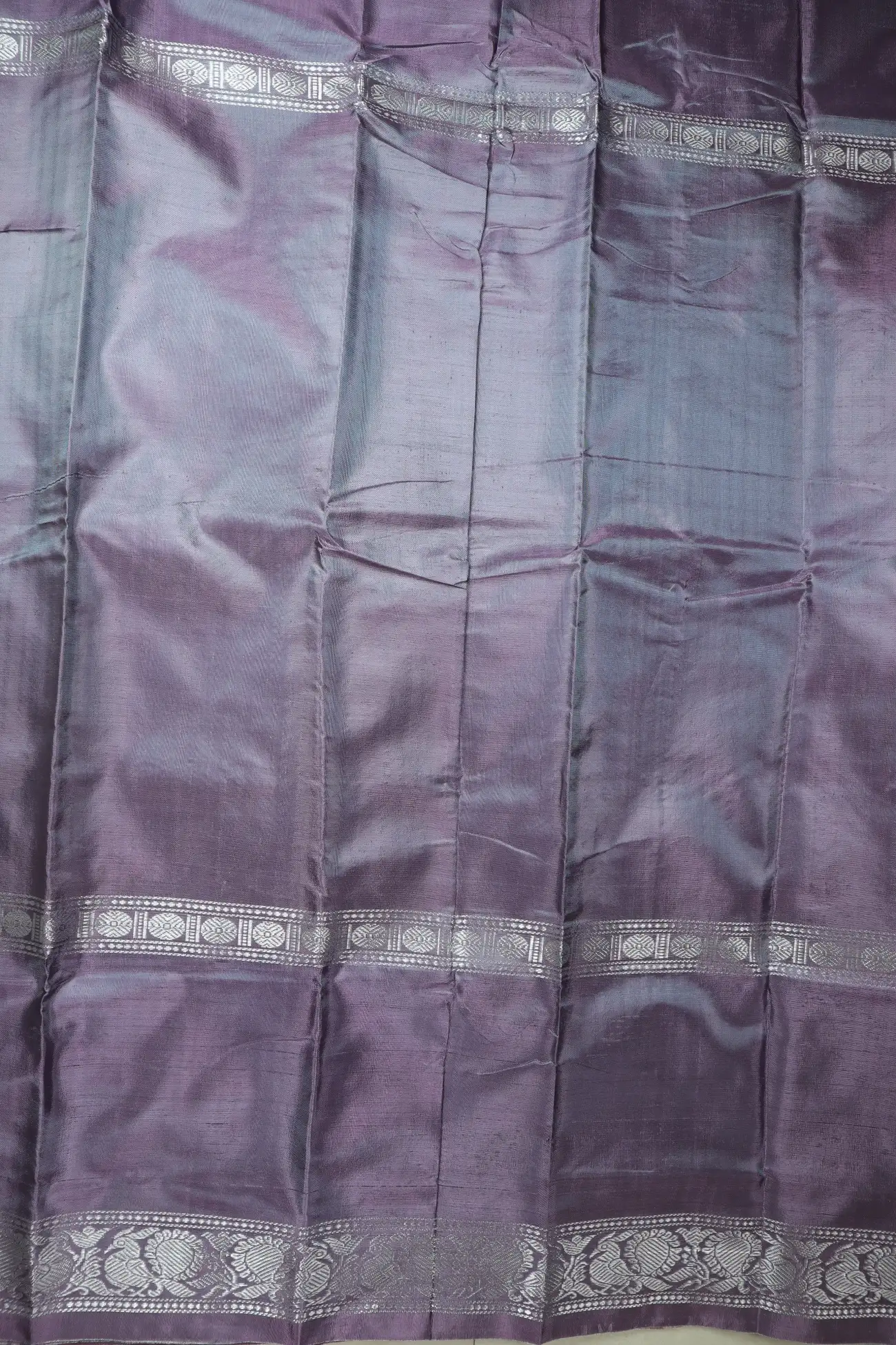 pink-twenty-thousand-butta-banana-pith-silk-saree-bps000686-d