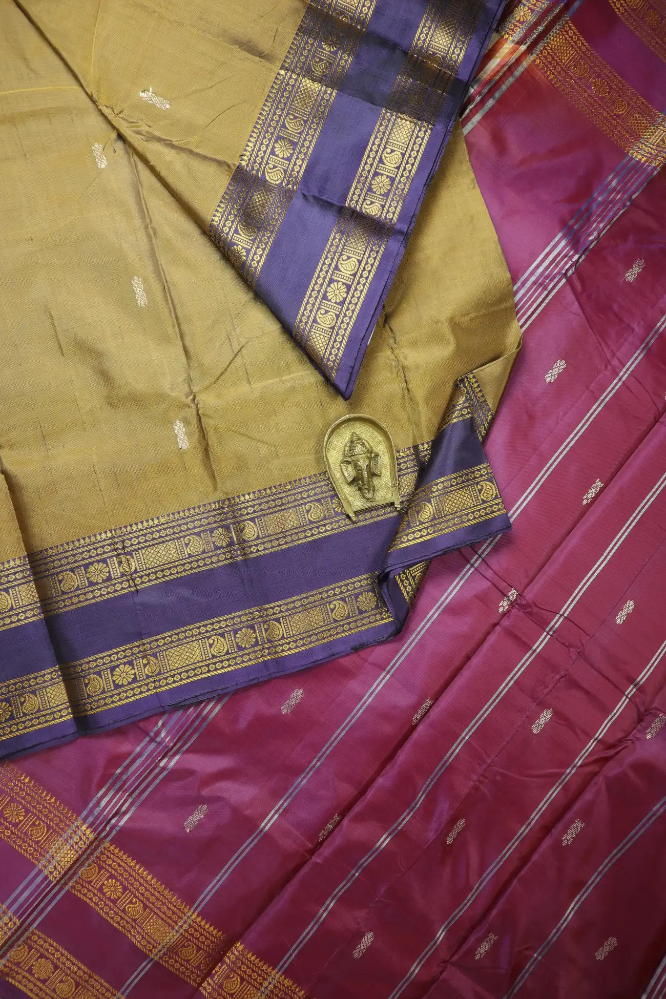 brown-mango-kamalam-butta-banana-pith-silk-saree-bps000656-a