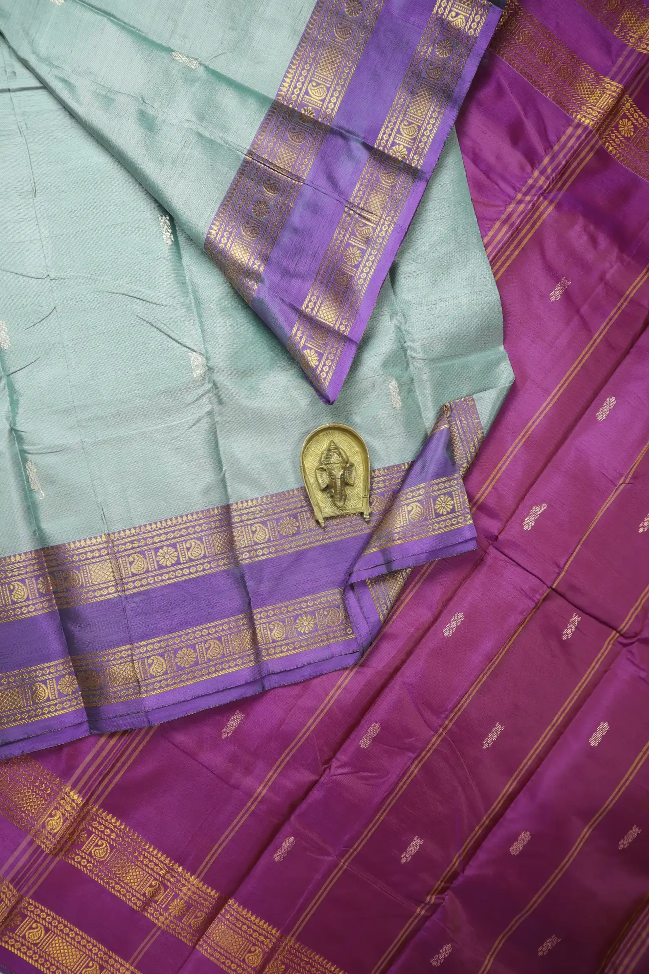 sea-green-mango-kamalam-butta-banana-pith-silk-saree-bps000659-a