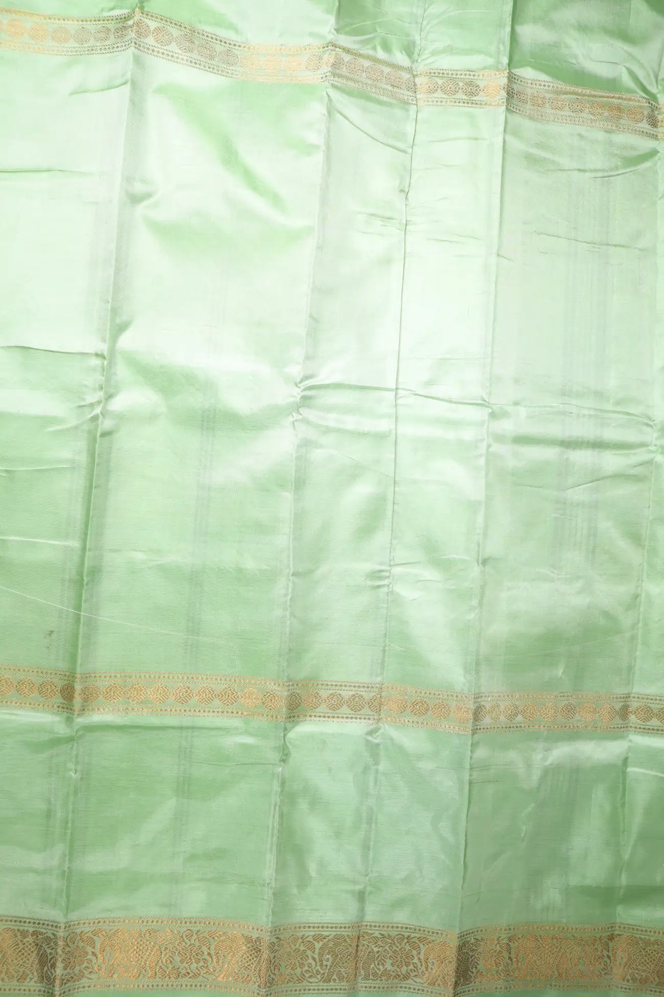 dark-green-twenty-thousand-butta-elephant-ruthratcham-banana-pith-silk-saree-bps000685-d