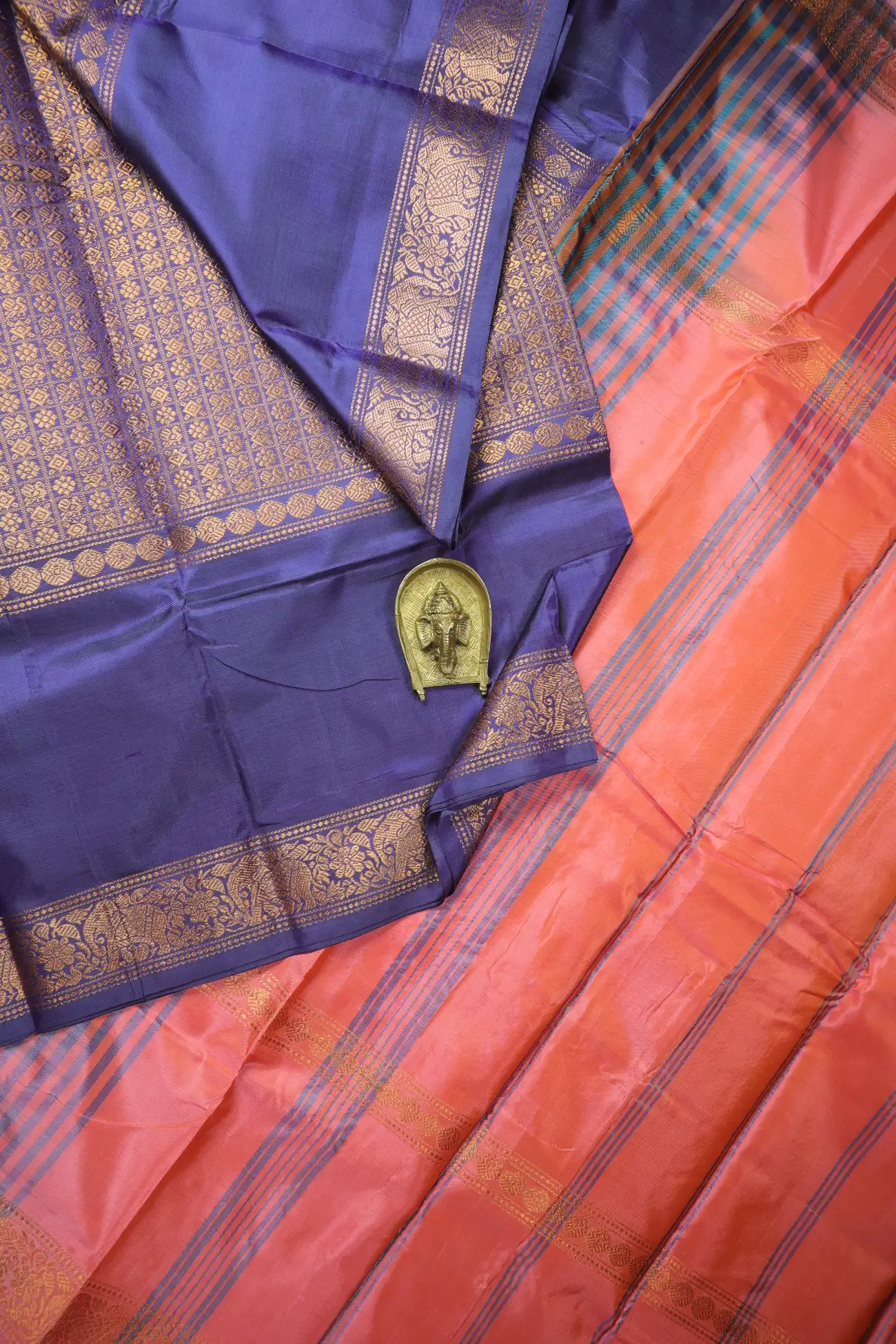 navy-twenty-thousand-butta-ruthratcham-elephant-banana-pith-silk-saree-bps000697-a