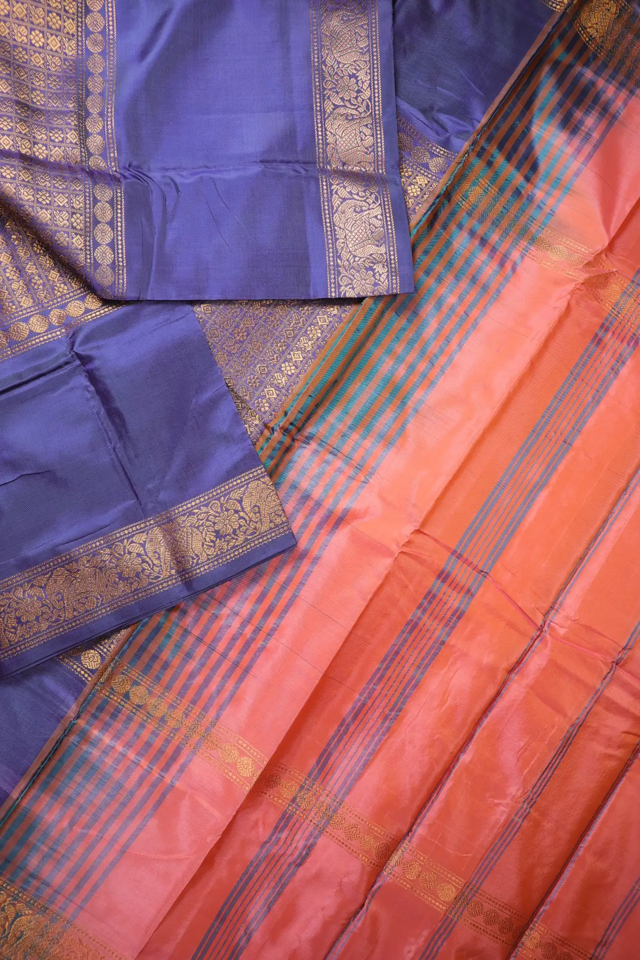 navy-twenty-thousand-butta-ruthratcham-elephant-banana-pith-silk-saree-bps000697-b