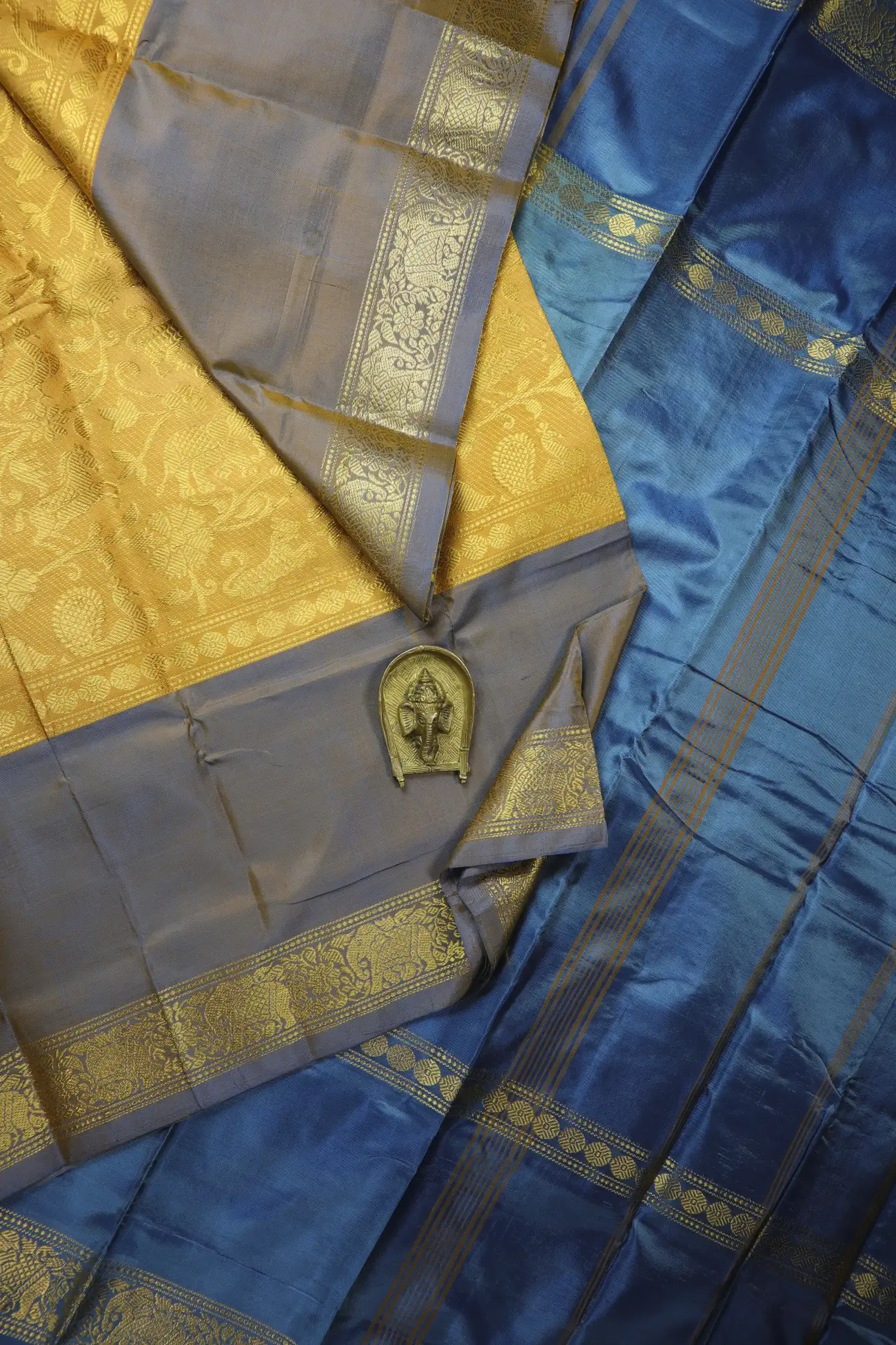 gold-vanasingaram-banana-pith-silk-saree-bps000676-a