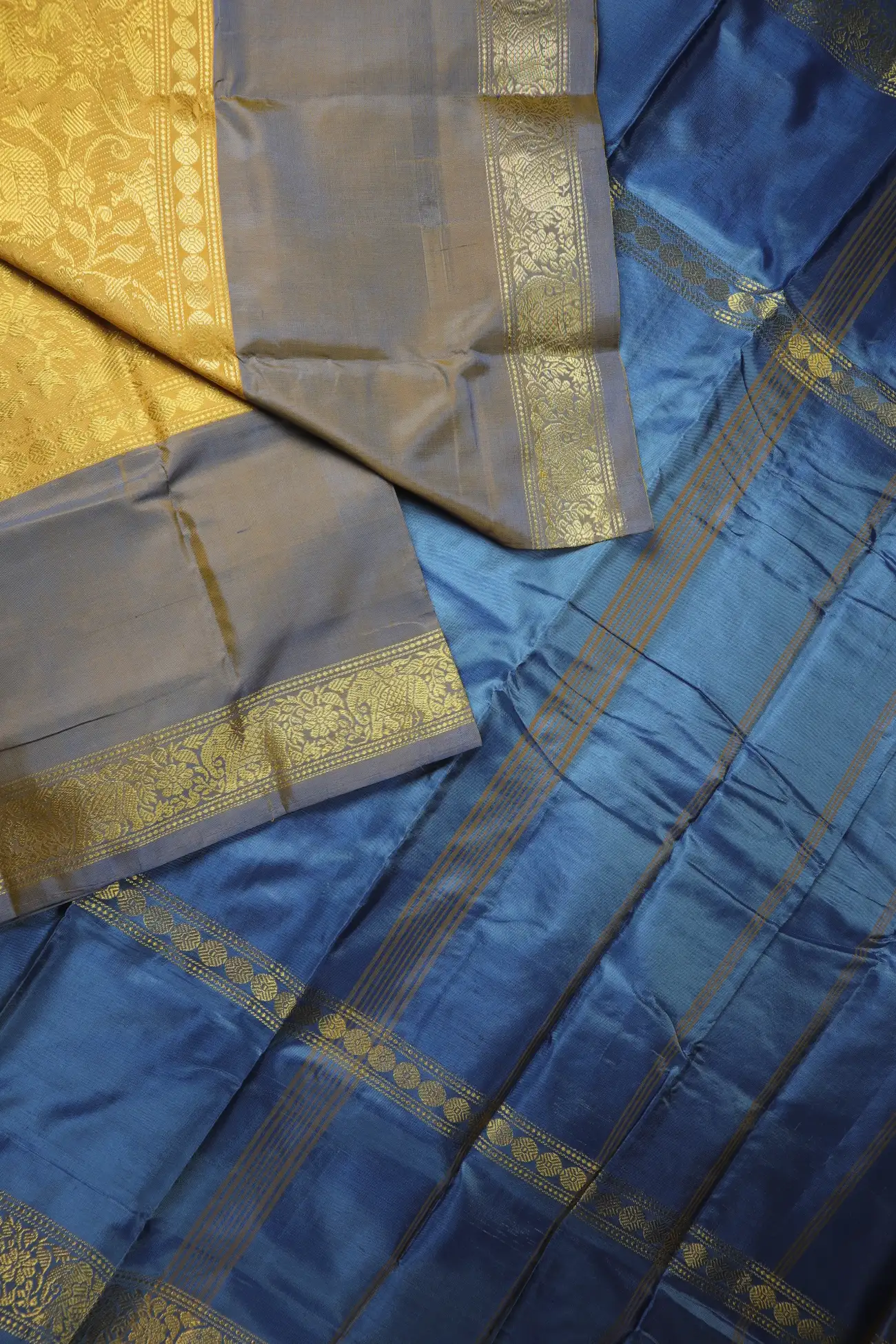 gold-vanasingaram-banana-pith-silk-saree-bps000676-b