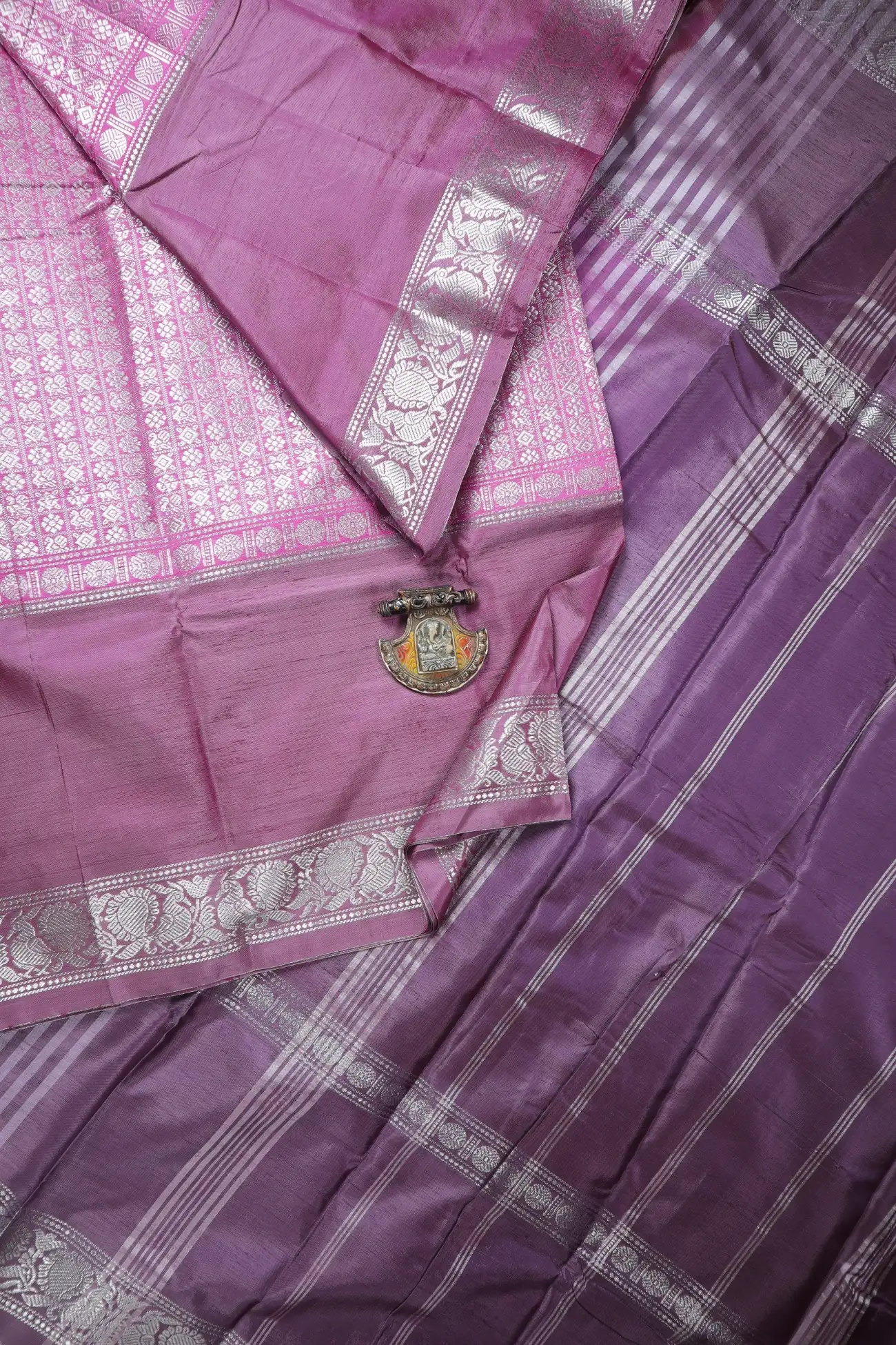 pink-peacock-twenty-thousand-butta-ruthratcham-banana-pith-silk-saree-bps000687-a