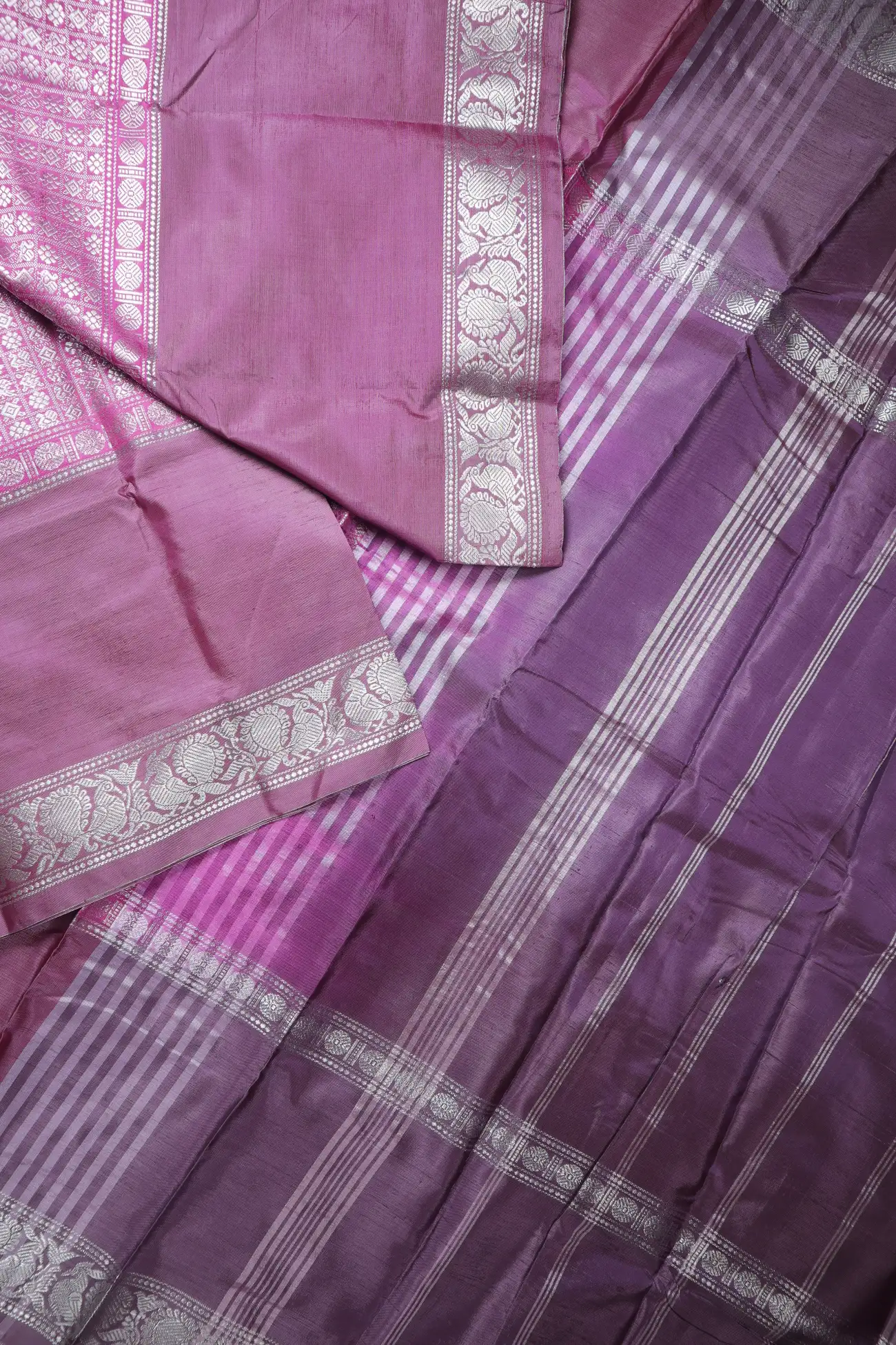 pink-peacock-twenty-thousand-butta-ruthratcham-banana-pith-silk-saree-bps000687-b