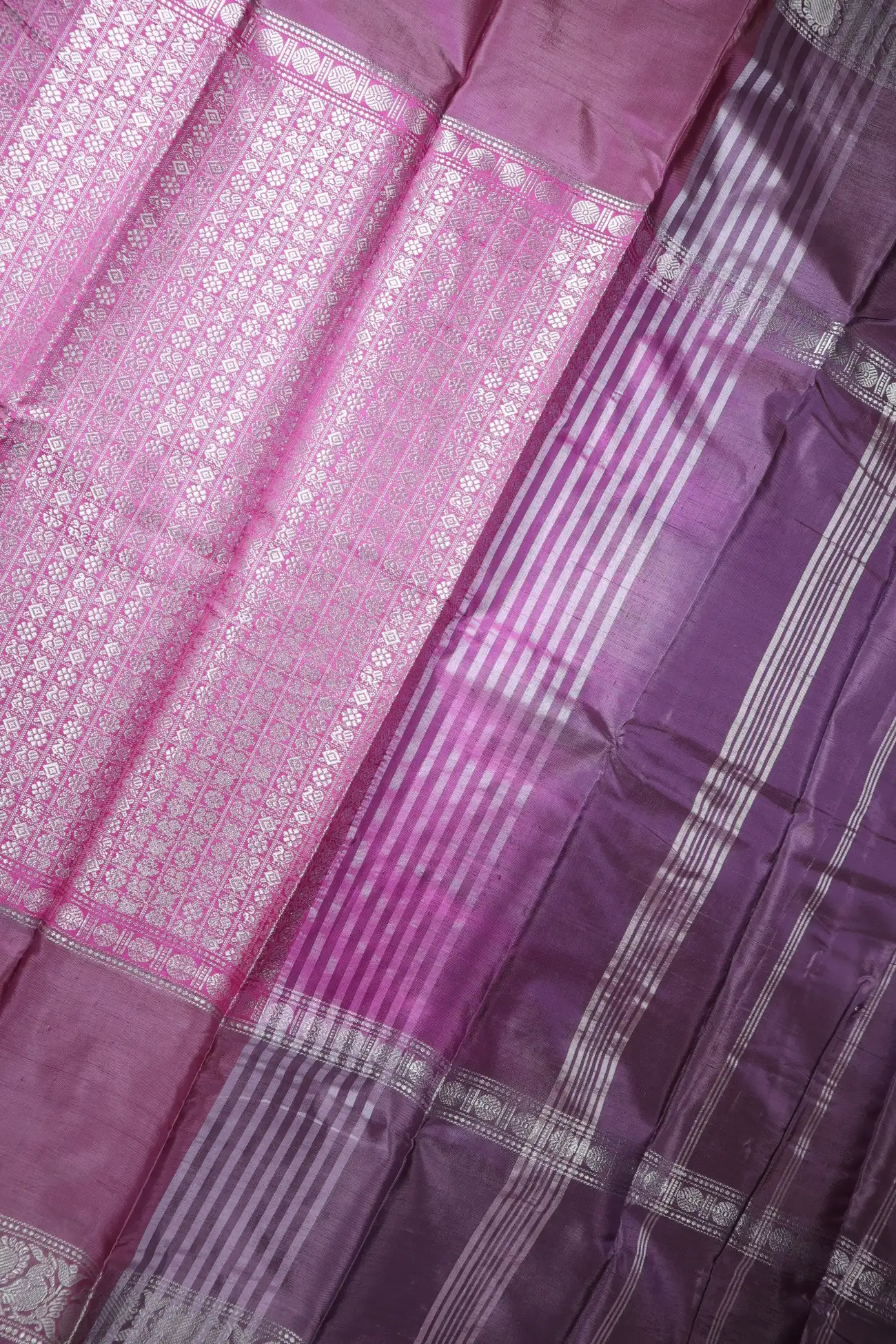 pink-peacock-twenty-thousand-butta-ruthratcham-banana-pith-silk-saree-bps000687-c