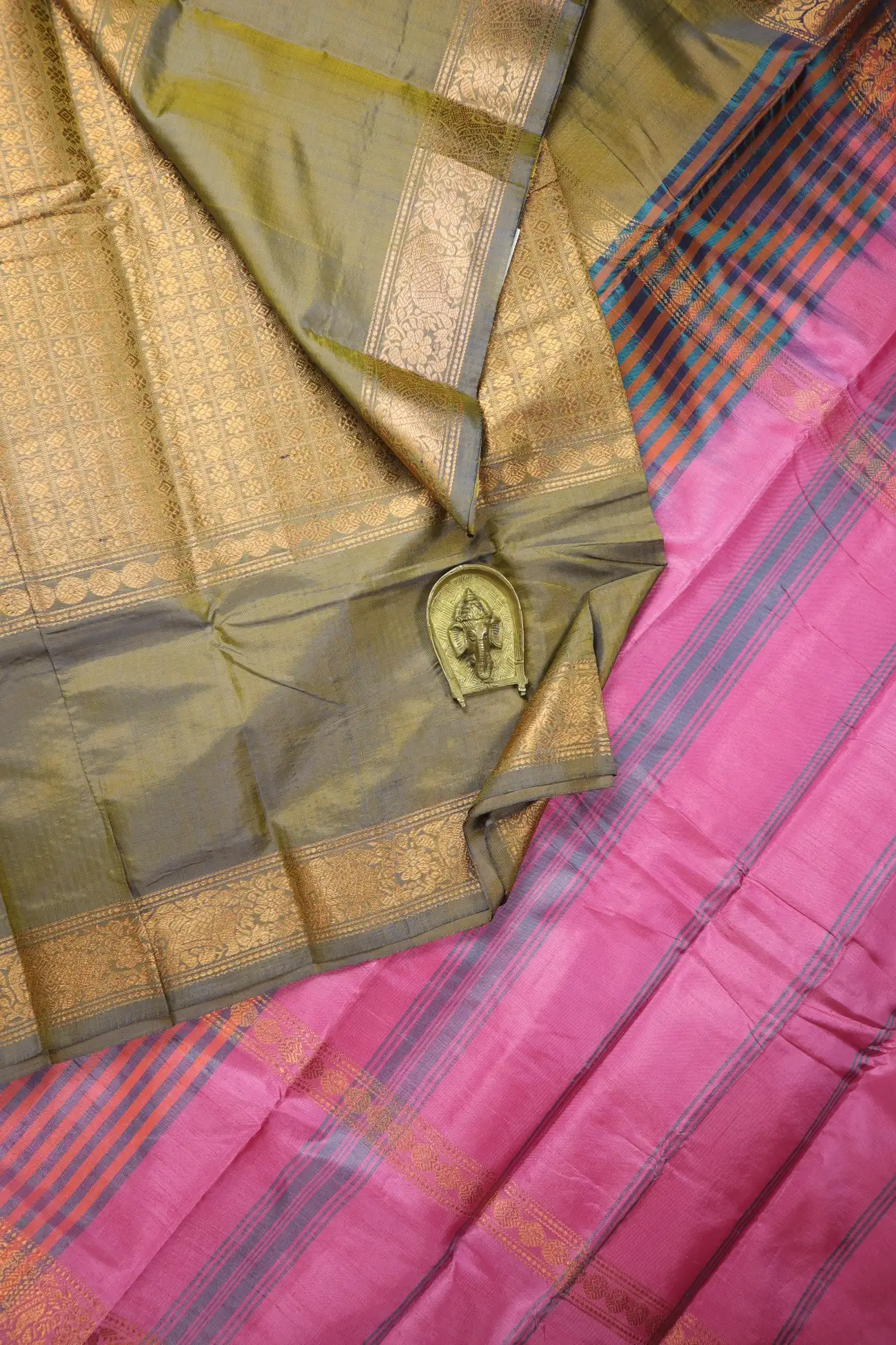 brown-twenty-thousand-butta-elephant-ruthratcham-banana-pith-silk-saree-bps000672-a