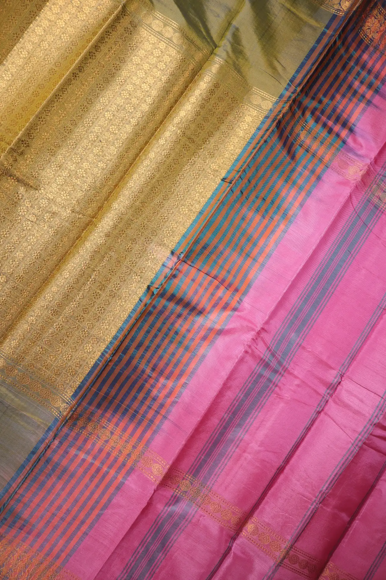 brown-twenty-thousand-butta-elephant-ruthratcham-banana-pith-silk-saree-bps000672-c