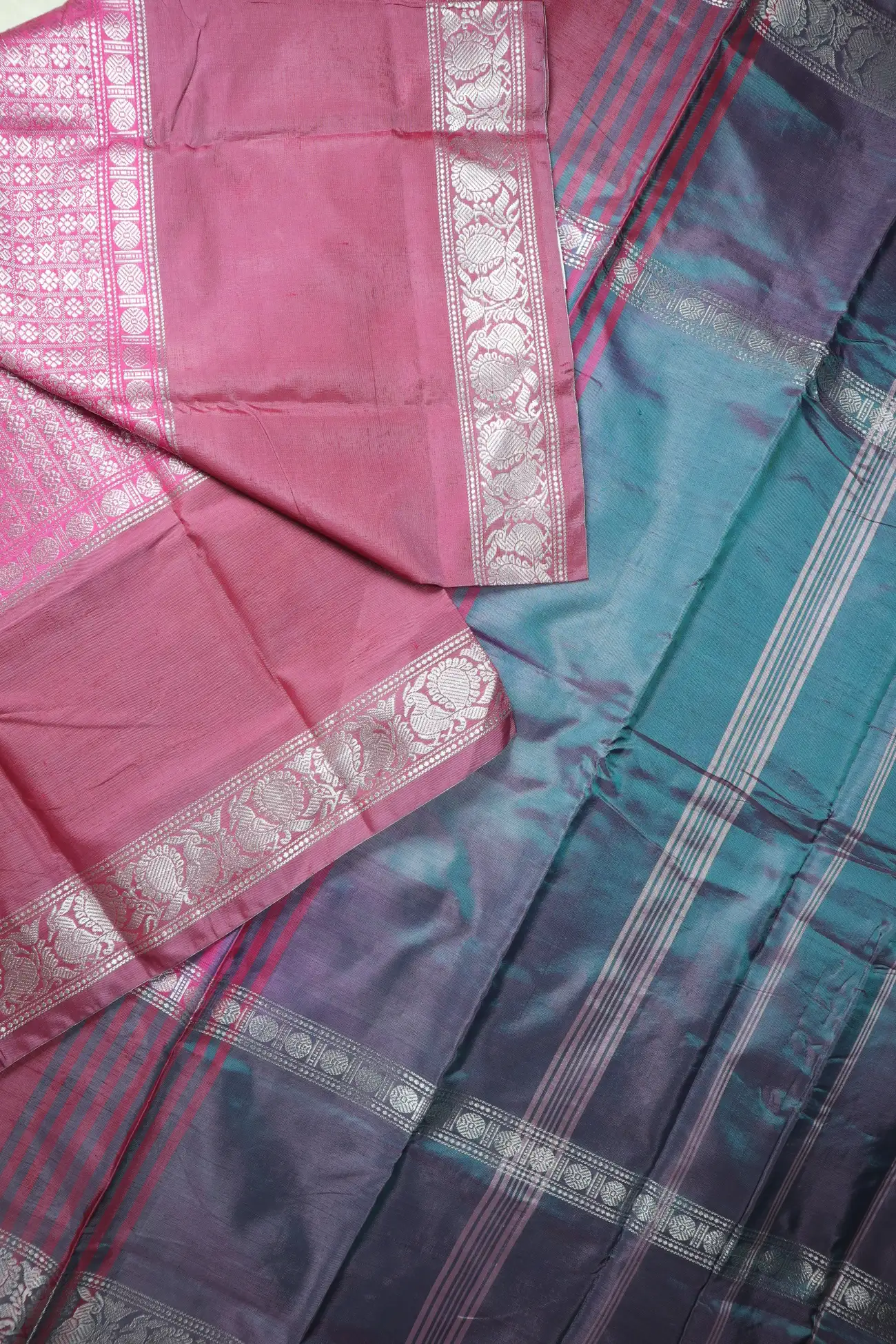 pink-twenty-thousand-butta-peacock-ruthratcham-banana-pith-silk-saree-bps000675-b