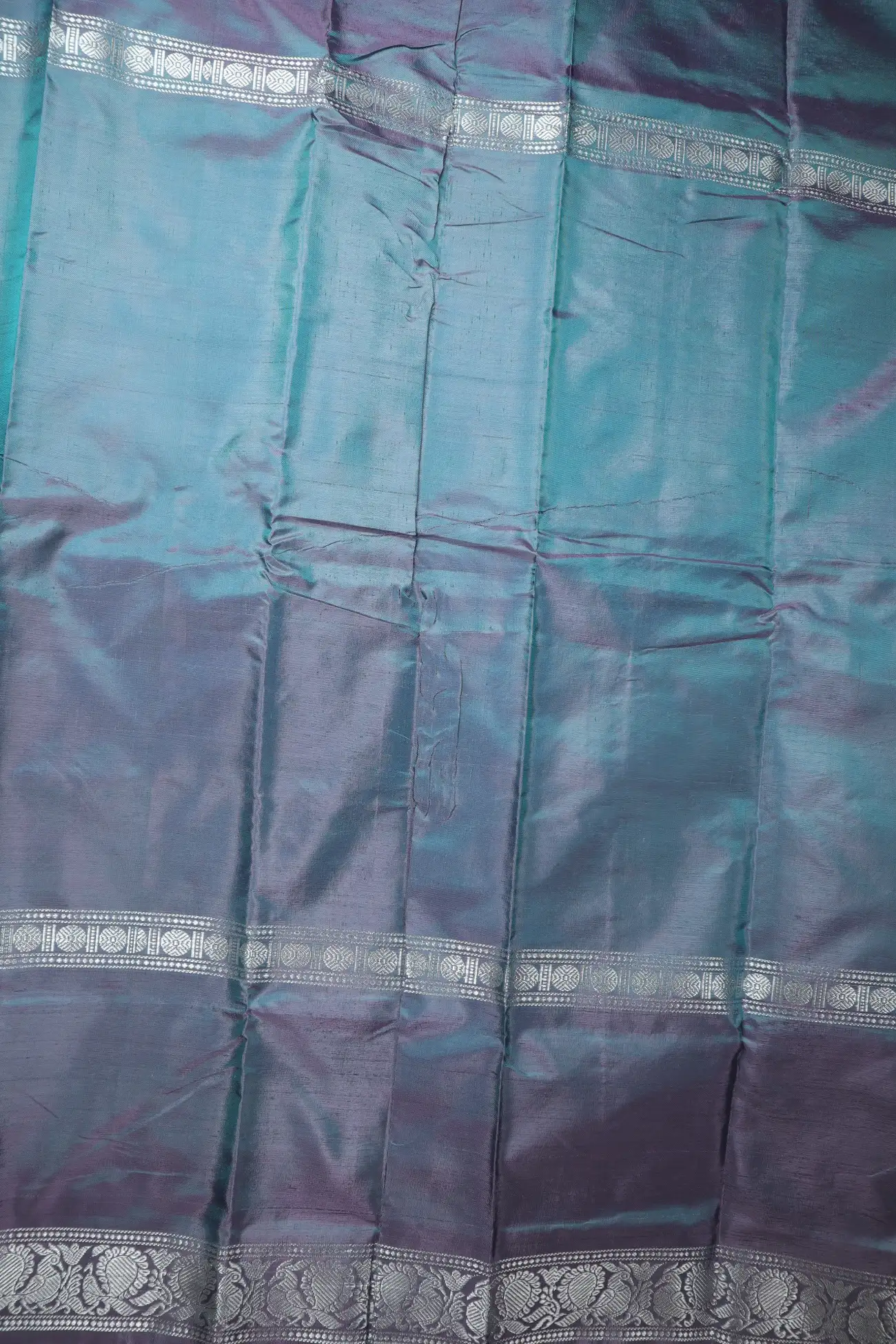 pink-twenty-thousand-butta-peacock-ruthratcham-banana-pith-silk-saree-bps000675-d