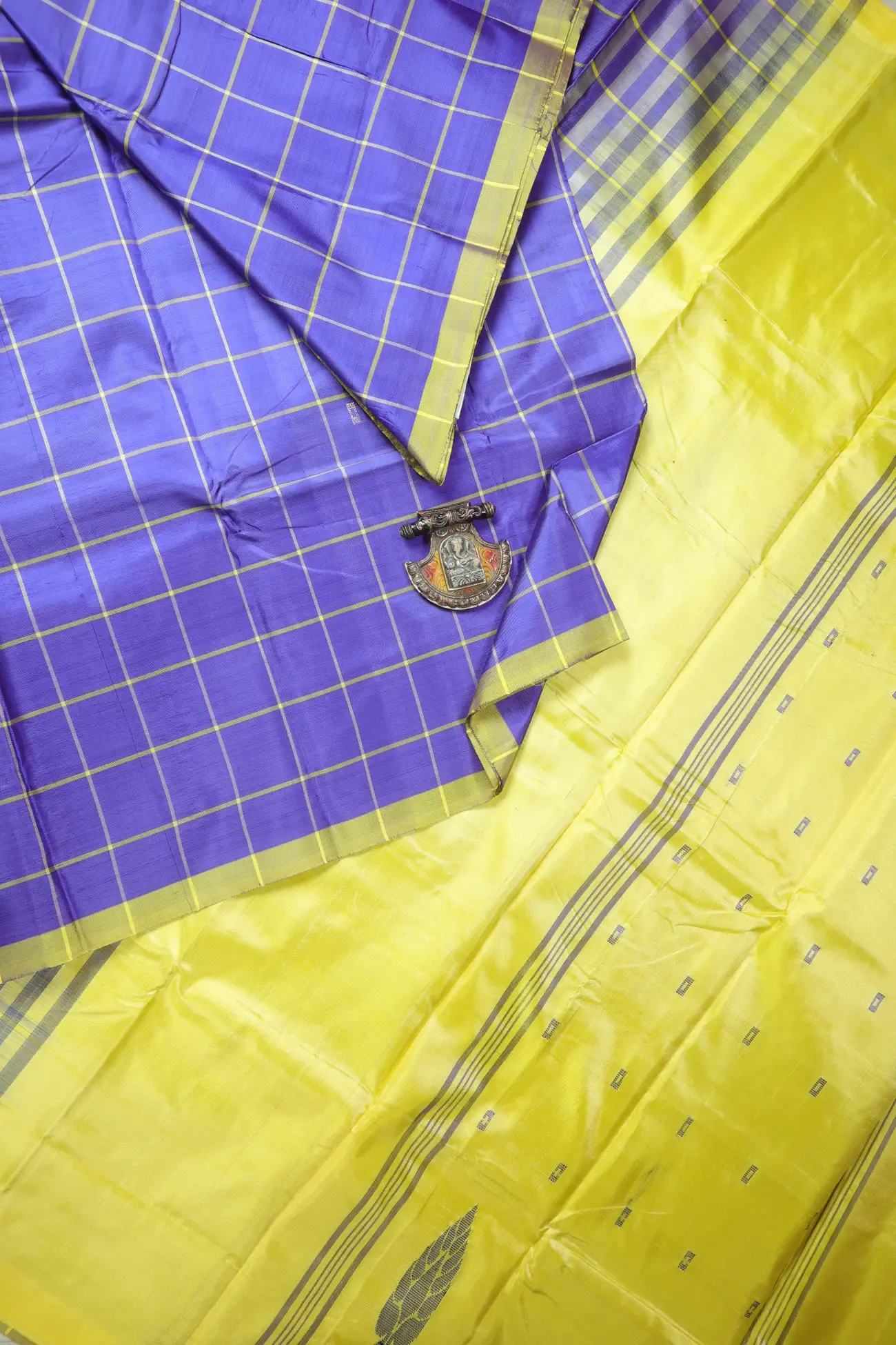 indigo-checked-banana-pith-silk-saree-bps000647-a