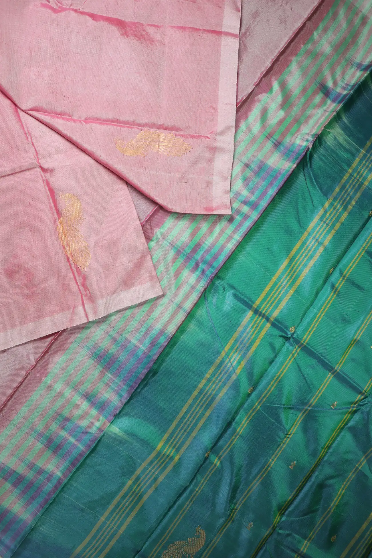 light-pink-peacock-banana-pith-silk-saree-bps000645-b