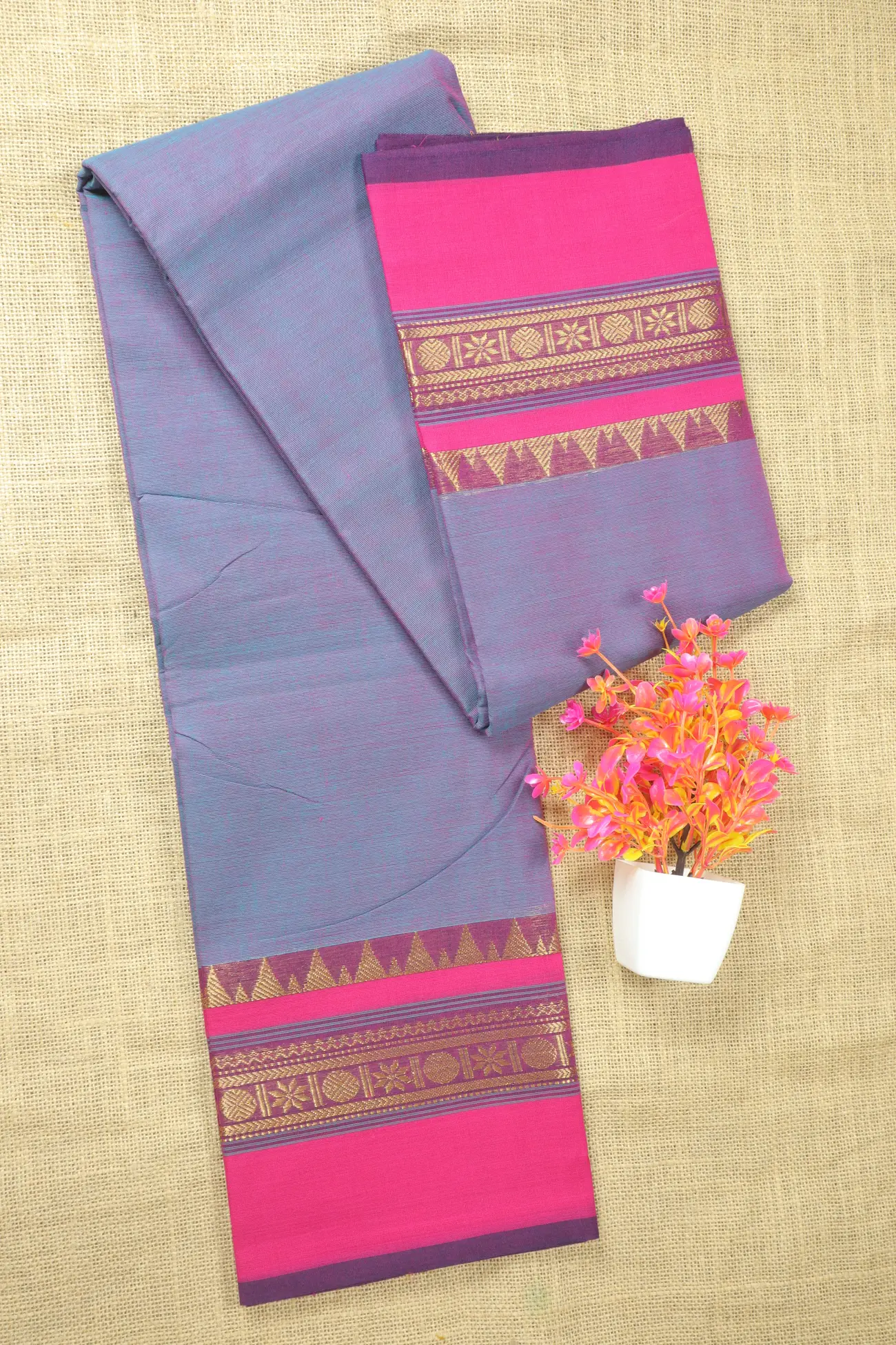 thistle-ruthratcham-flower-malarkodi-saree-mk008382-a