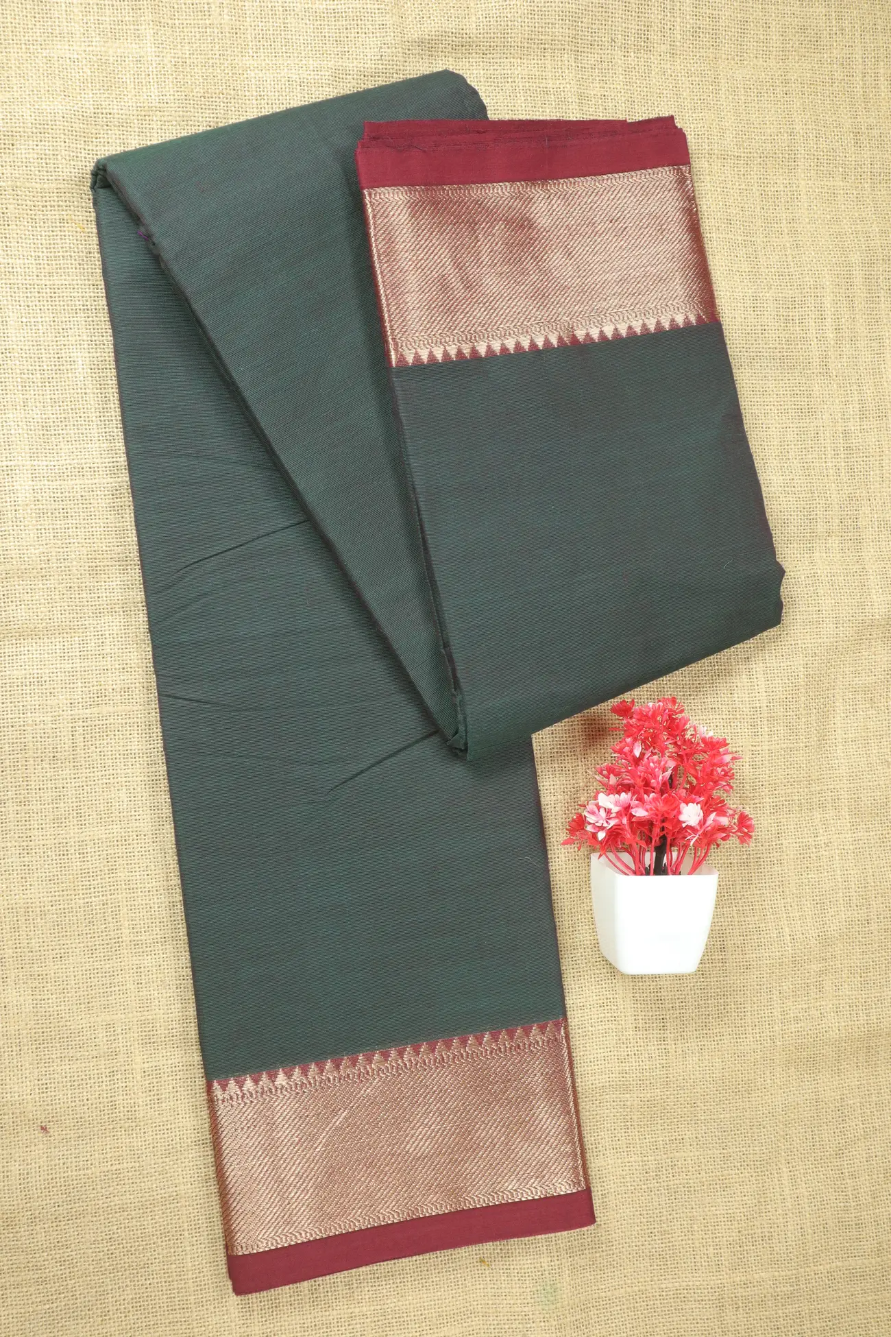 peacock-blue-bavanji-border-malarkodi-saree-mk008433-a