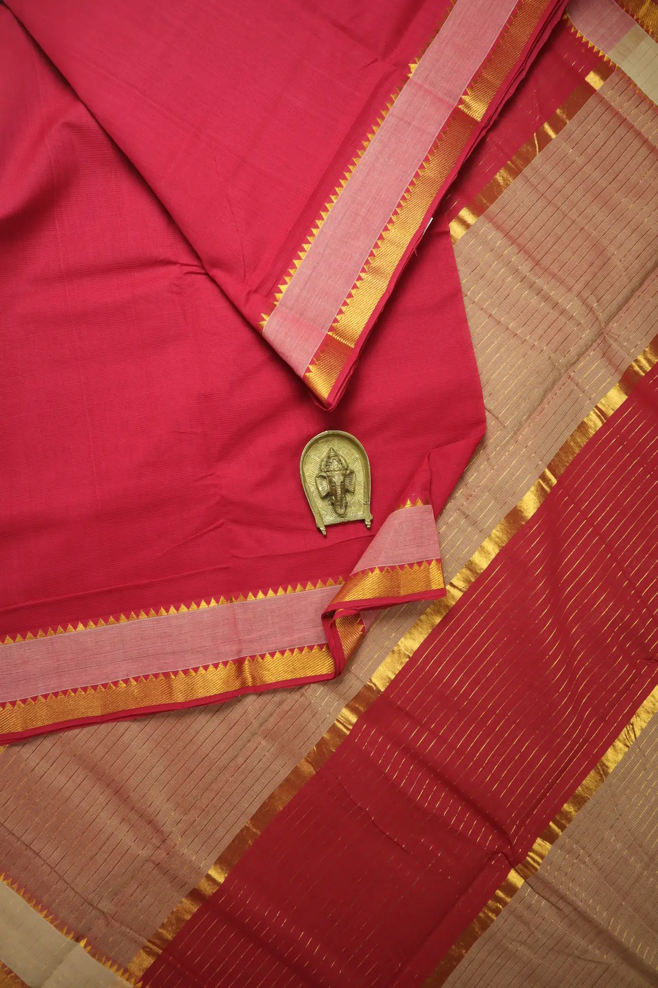 red-bavanji-border-mangalagiri-saree-ml002986-a