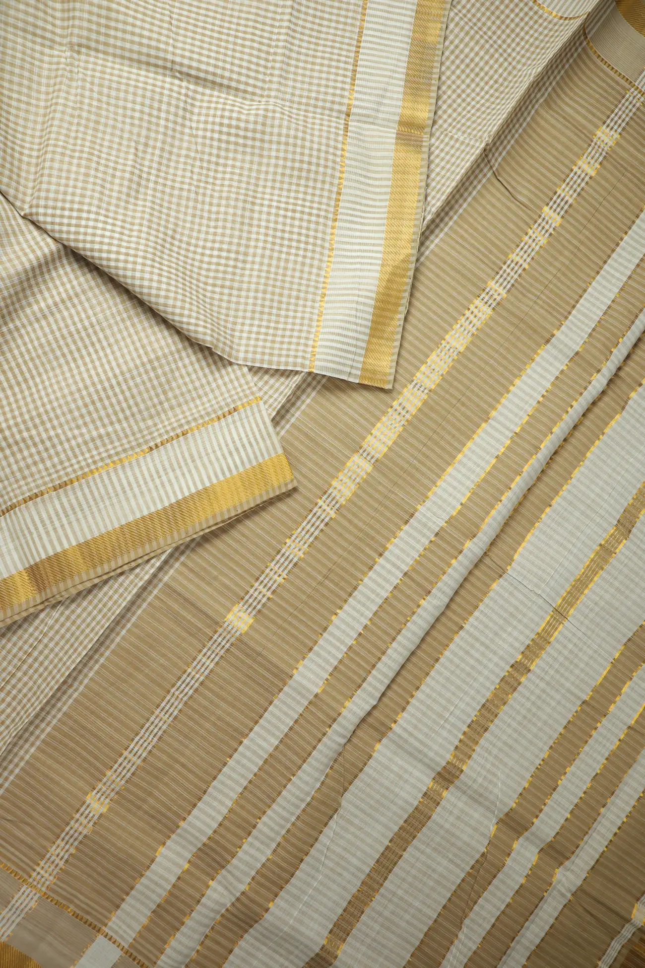 wheat-bavanji-border-checked-mangalagiri-saree-ml002992-b