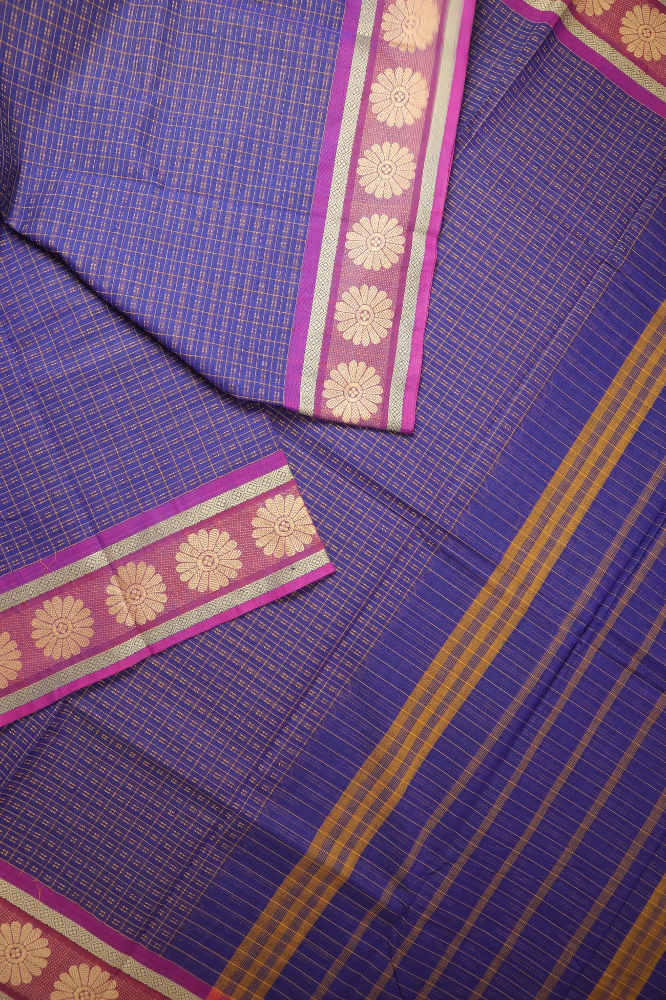 indigo-laksha-deepam-kanchi-cotton-saree-uu005742-b