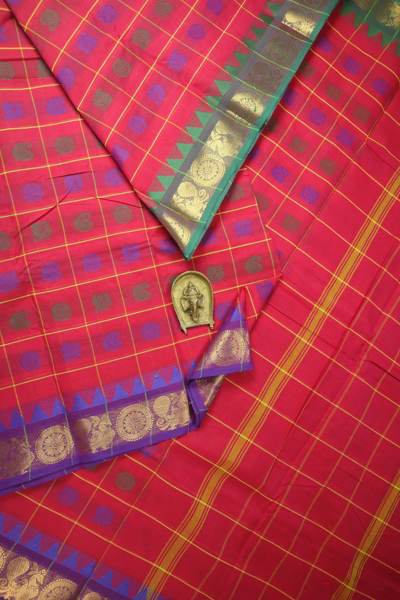 red-thousand-1000-butta-kanchi-cotton-saree-uu005751-a