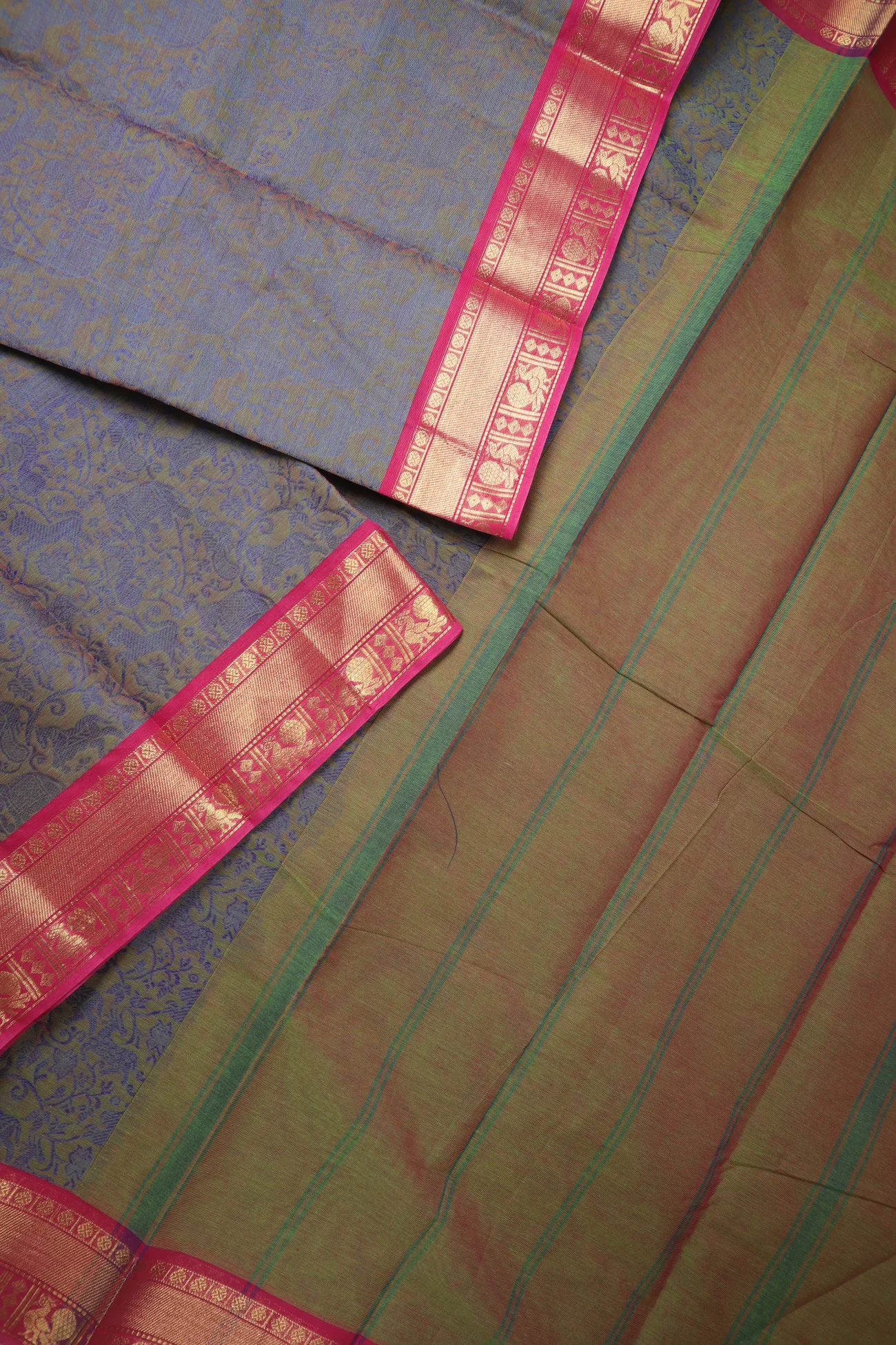 dark-olive-green-vanasingaram-kanchi-cotton-saree-uu005769-b