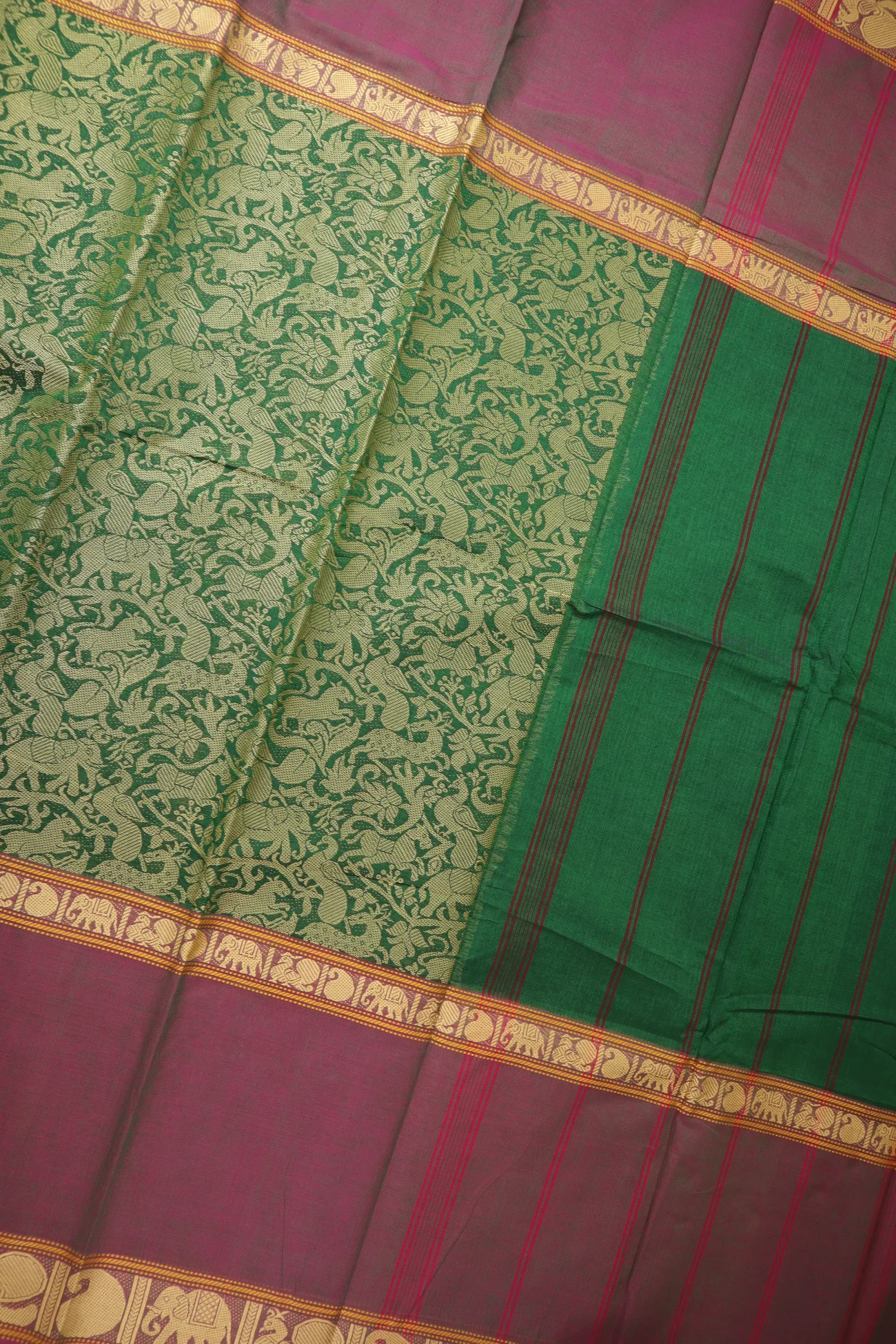 dark-green-vanasingaram-kanchi-cotton-saree-uu005763-c