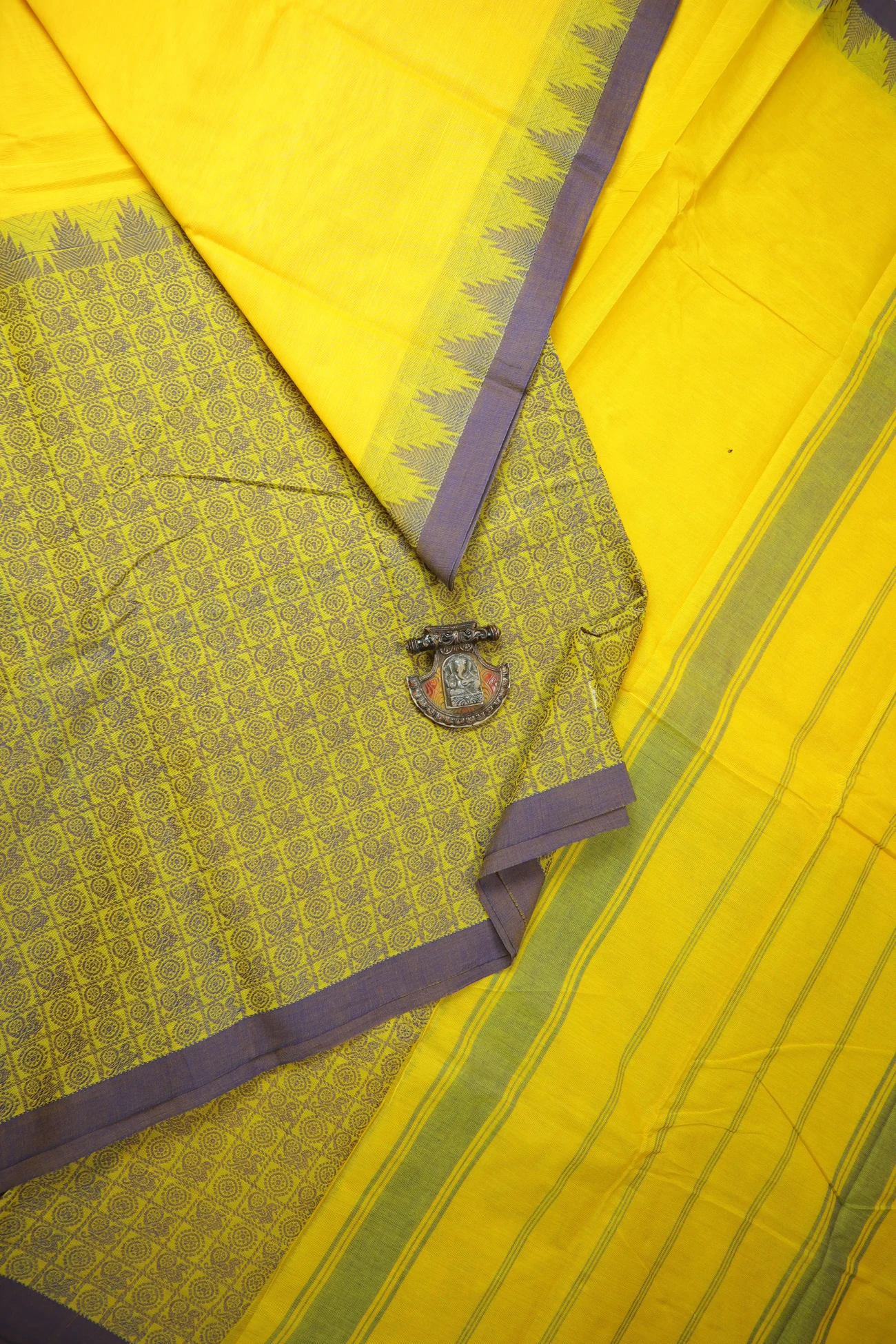 yellow-ruthratcham-peacock-kanchi-cotton-saree-uu005753-a