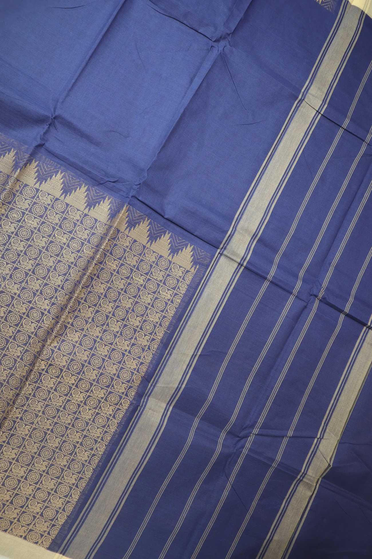 navy-ruthratcham-peacock-kanchi-cotton-saree-uu005755-c