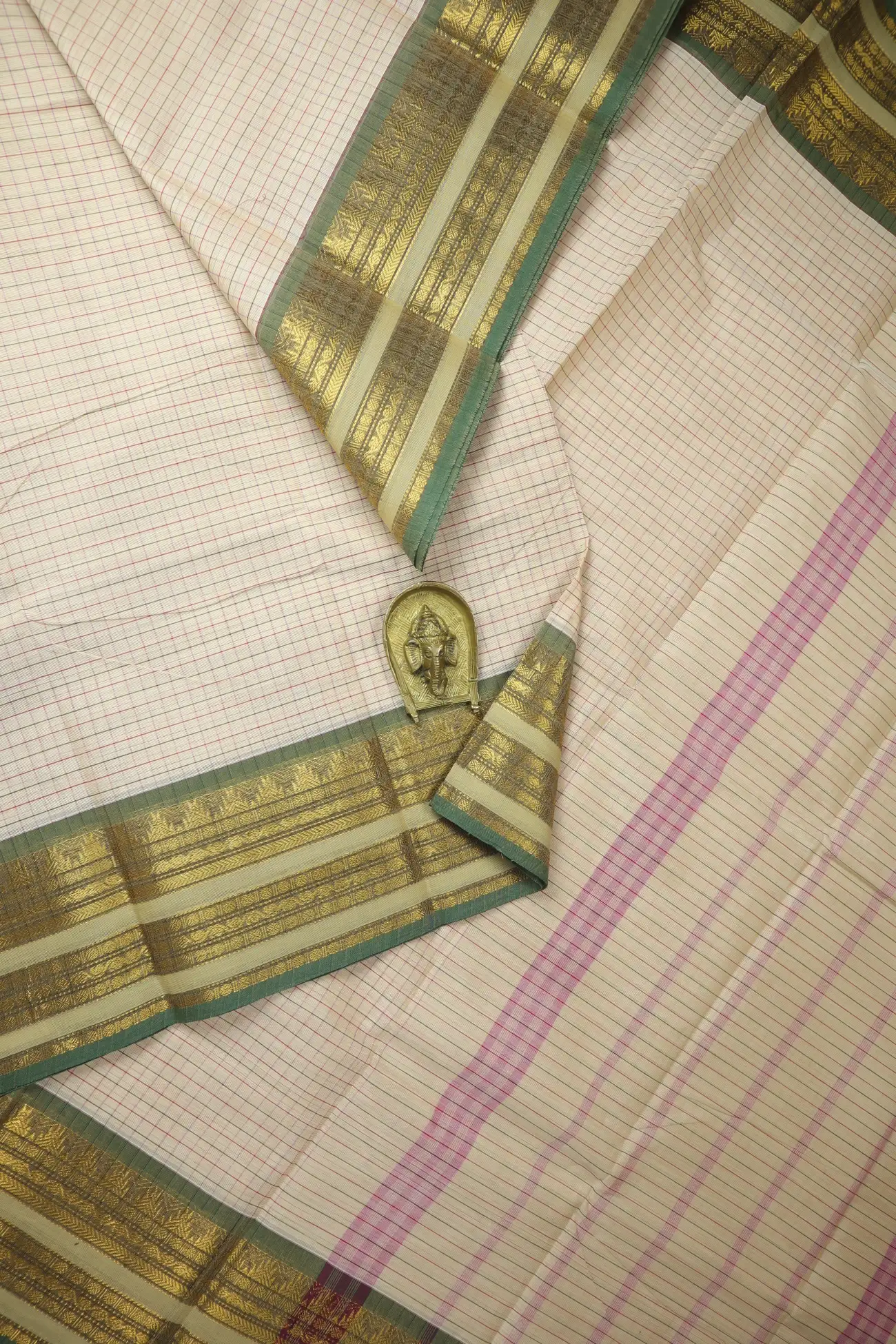 wheat-ruthratcham-temple-checked-saree-ck002822-a