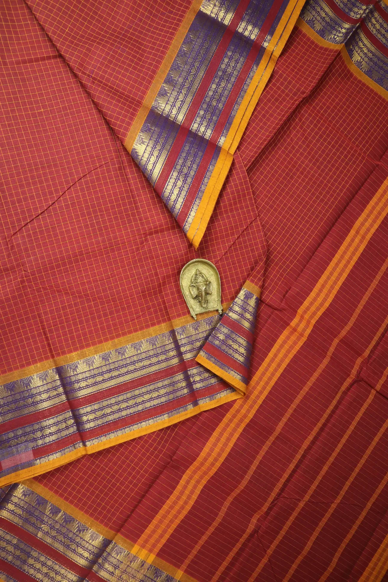 dark-maroon-temple-ruthratcham-checked-saree-ck002823-a