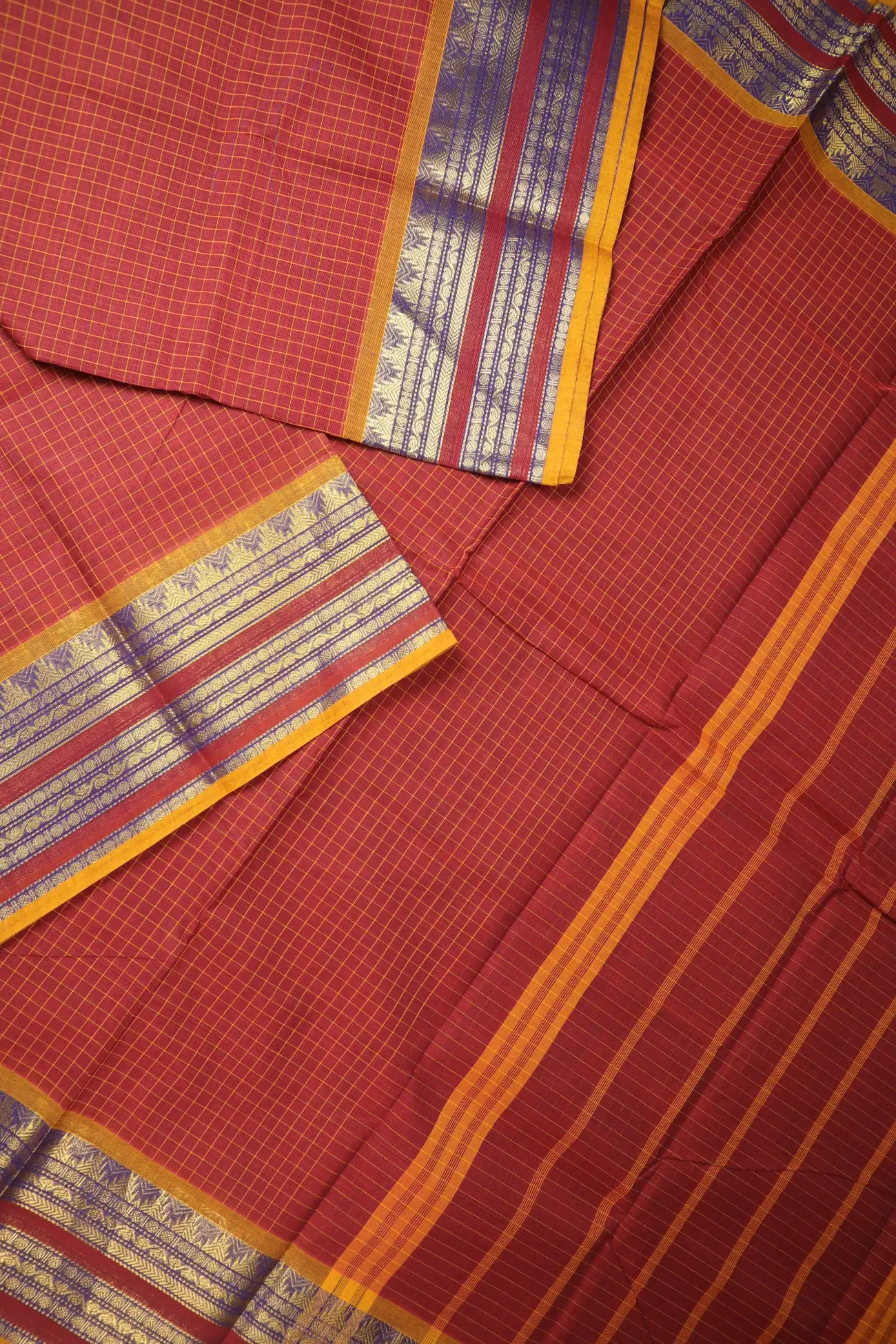 dark-maroon-temple-ruthratcham-checked-saree-ck002823-b