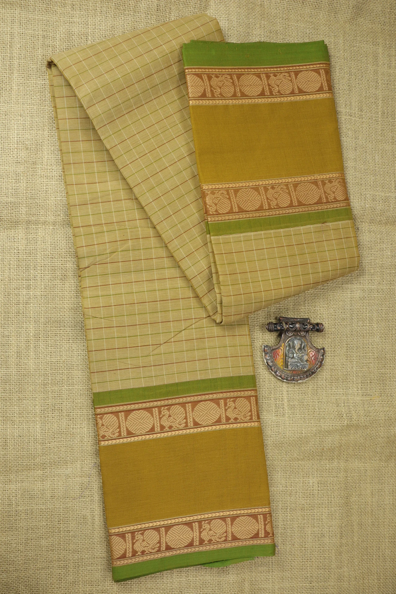wheat-rettai-pettu-ruthratcham-peacock-checked-saree-ck002838-a